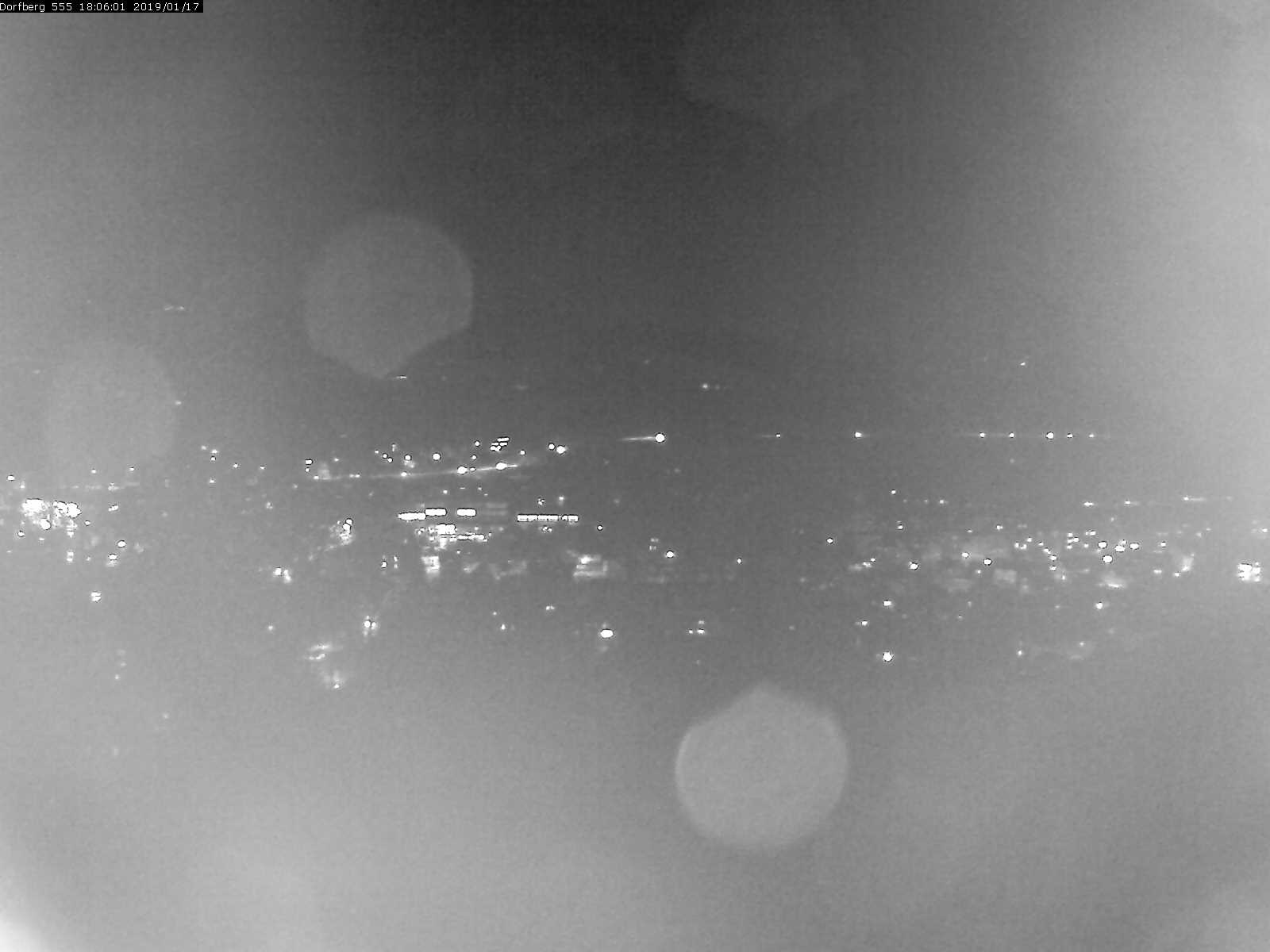 Webcam-Bild: Aussicht vom Dorfberg in Langnau 20190117-180601