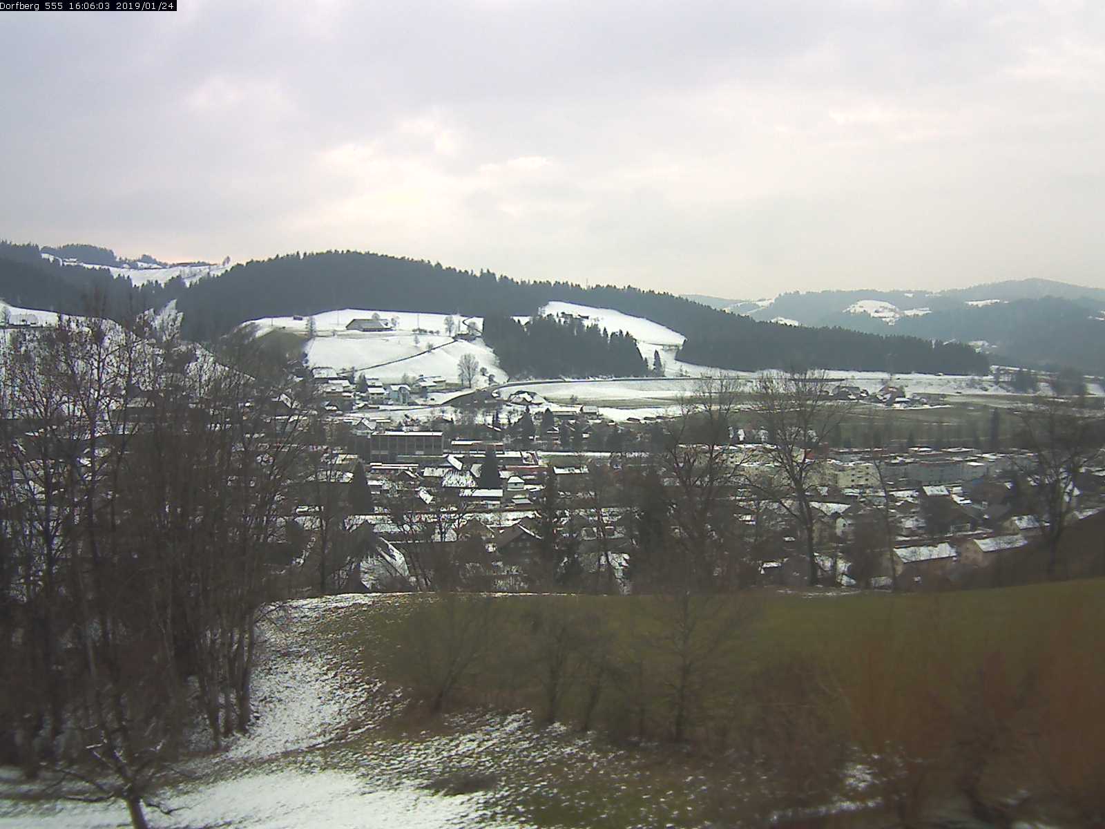 Webcam-Bild: Aussicht vom Dorfberg in Langnau 20190124-160601