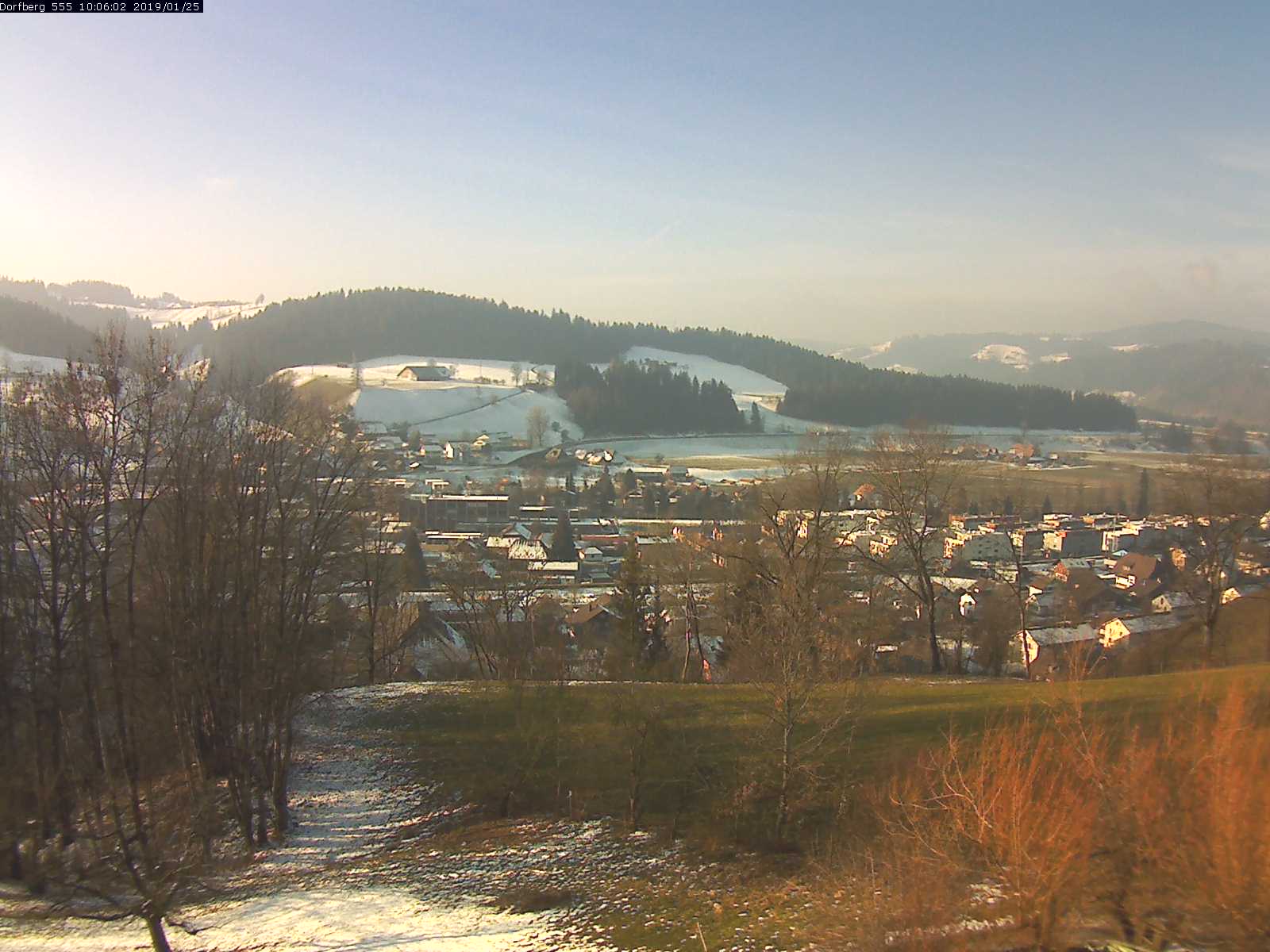 Webcam-Bild: Aussicht vom Dorfberg in Langnau 20190125-100601