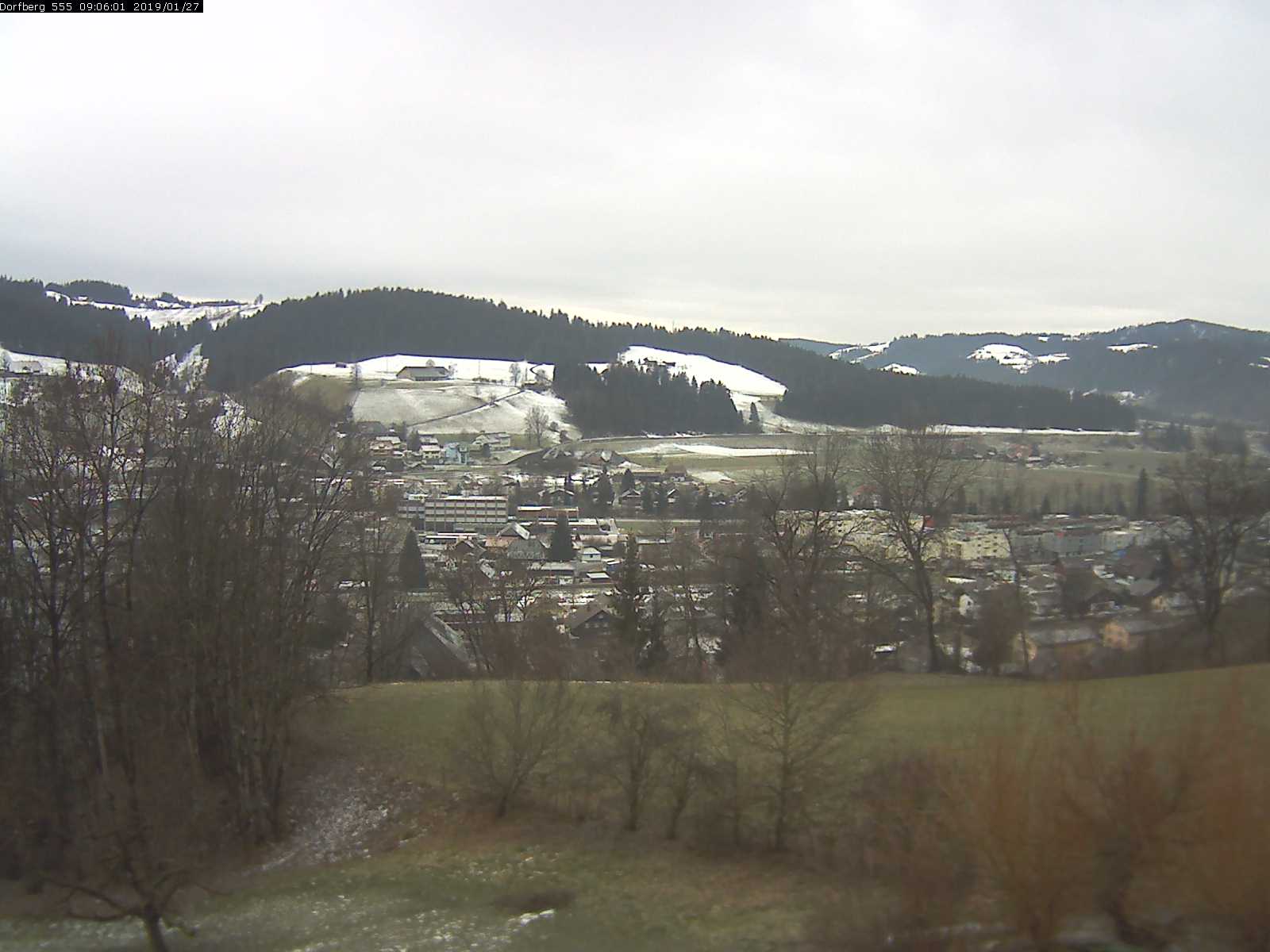 Webcam-Bild: Aussicht vom Dorfberg in Langnau 20190127-090601