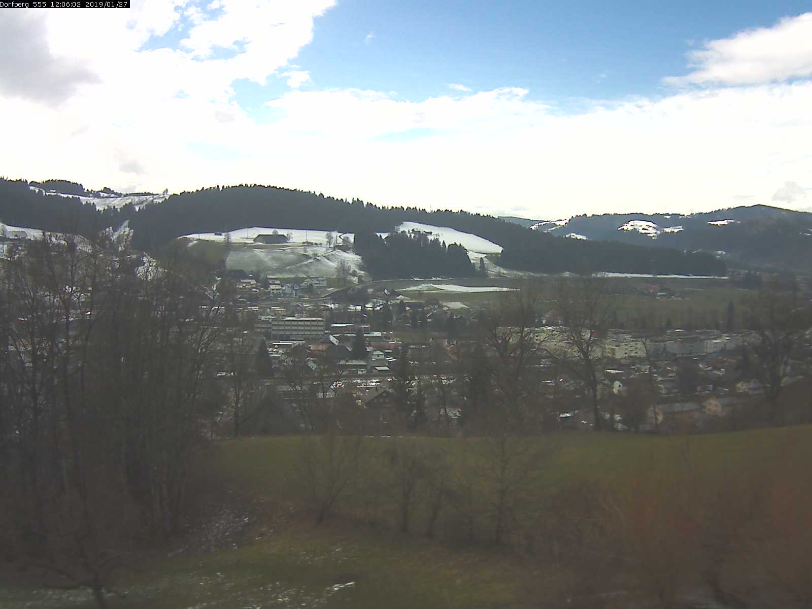 Webcam-Bild: Aussicht vom Dorfberg in Langnau 20190127-120601
