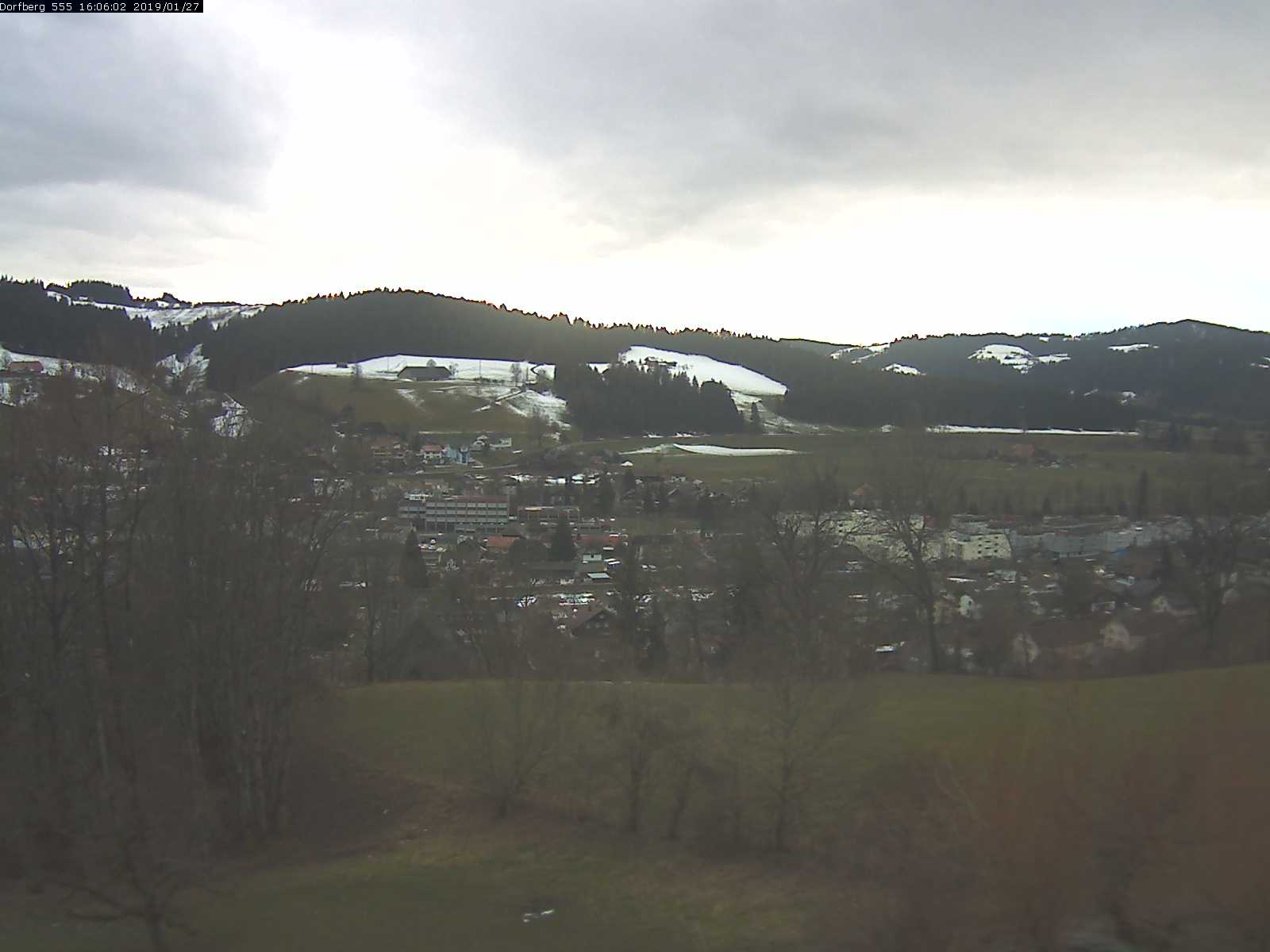 Webcam-Bild: Aussicht vom Dorfberg in Langnau 20190127-160601
