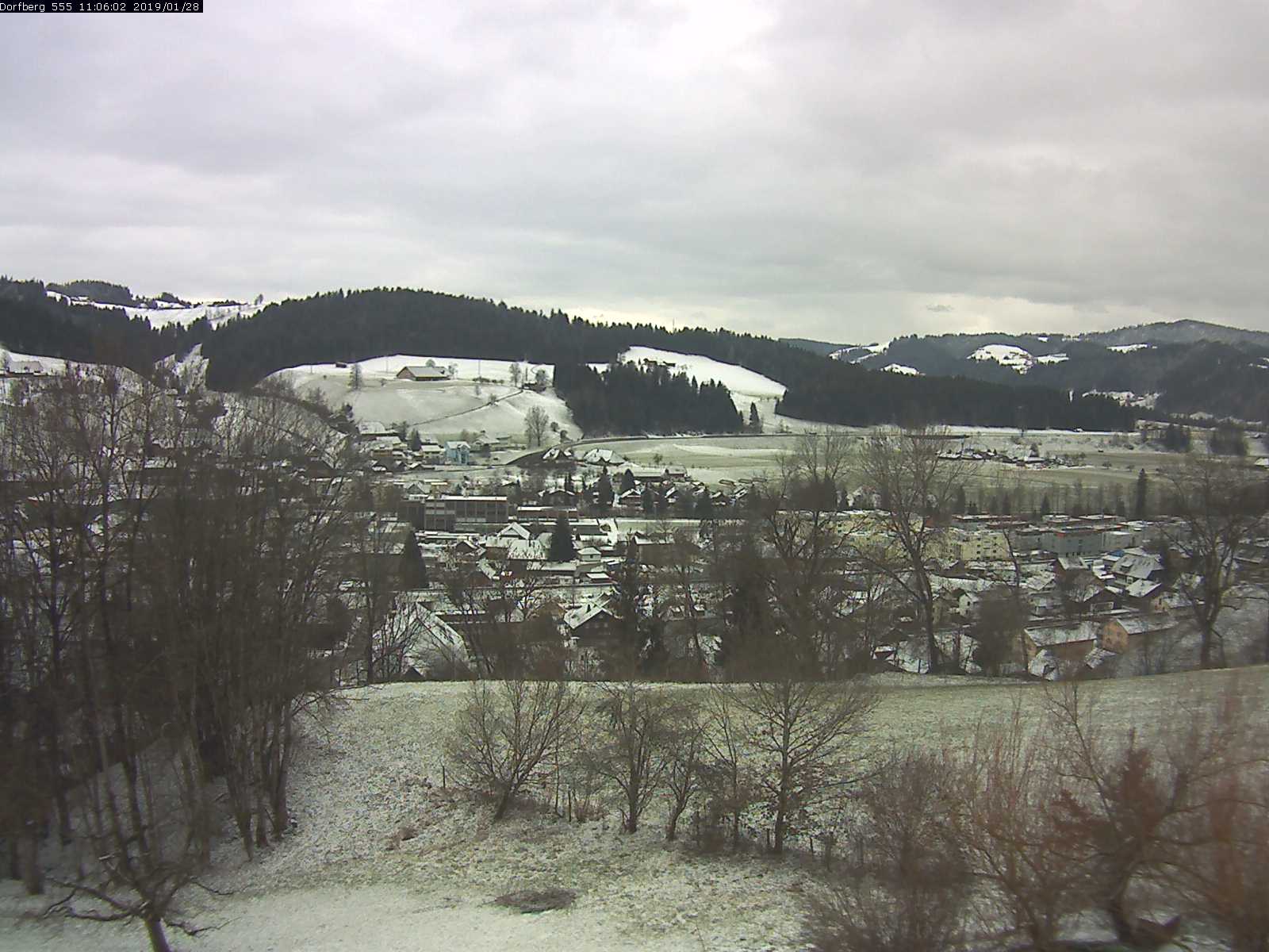 Webcam-Bild: Aussicht vom Dorfberg in Langnau 20190128-110601