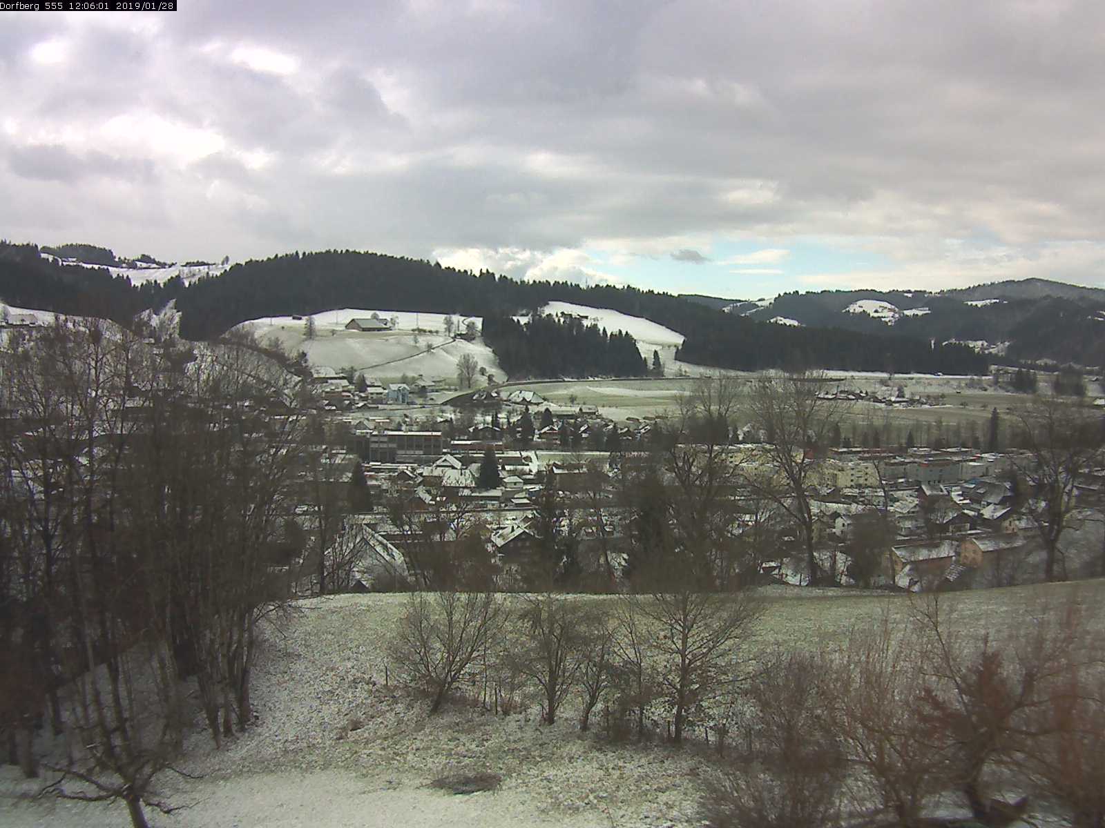 Webcam-Bild: Aussicht vom Dorfberg in Langnau 20190128-120601