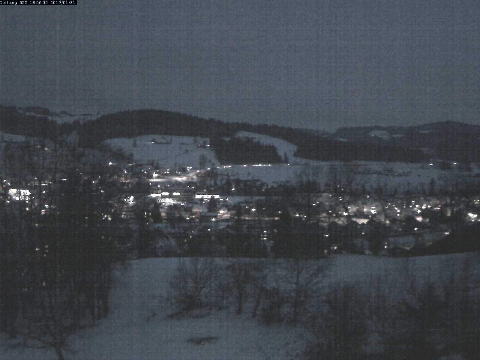 Webcam-Bild: Aussicht vom Dorfberg in Langnau 20190131-180601