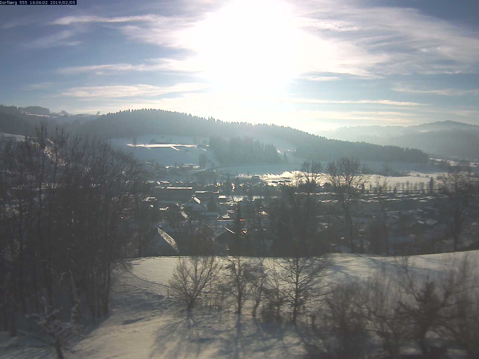 Webcam-Bild: Aussicht vom Dorfberg in Langnau 20190205-160601