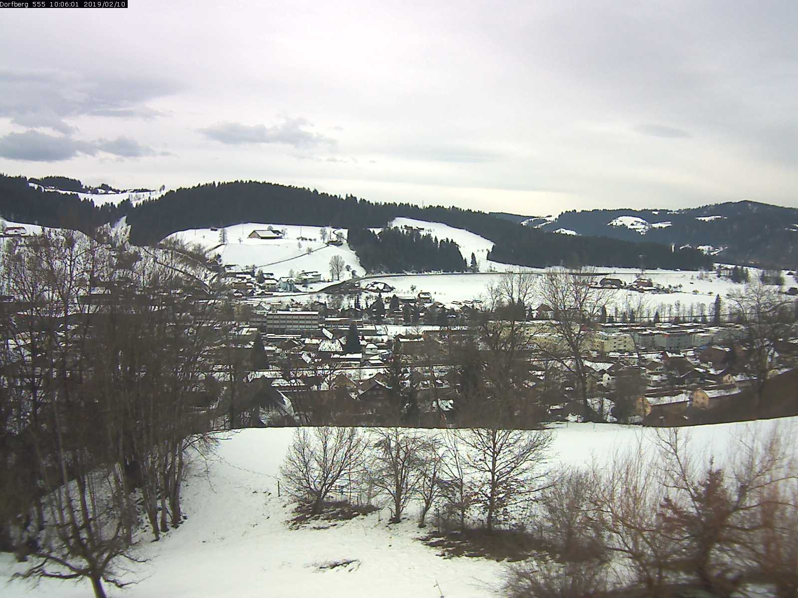 Webcam-Bild: Aussicht vom Dorfberg in Langnau 20190210-100601