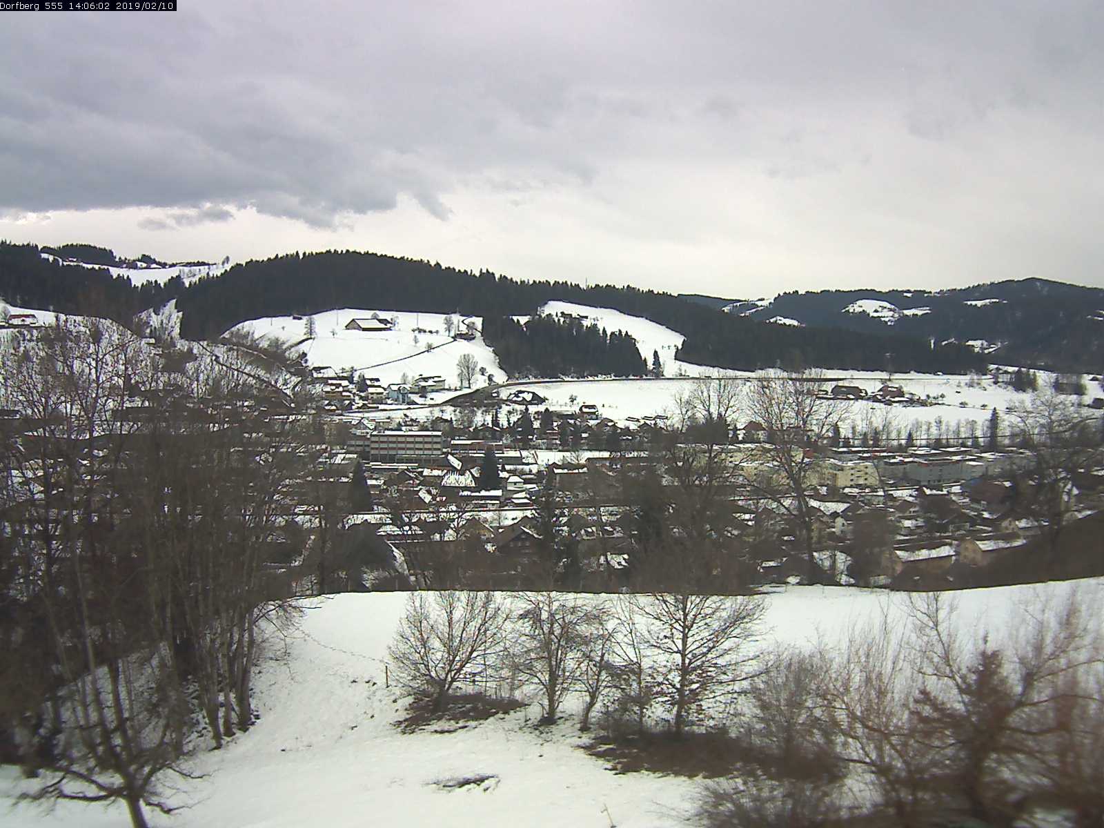 Webcam-Bild: Aussicht vom Dorfberg in Langnau 20190210-140601