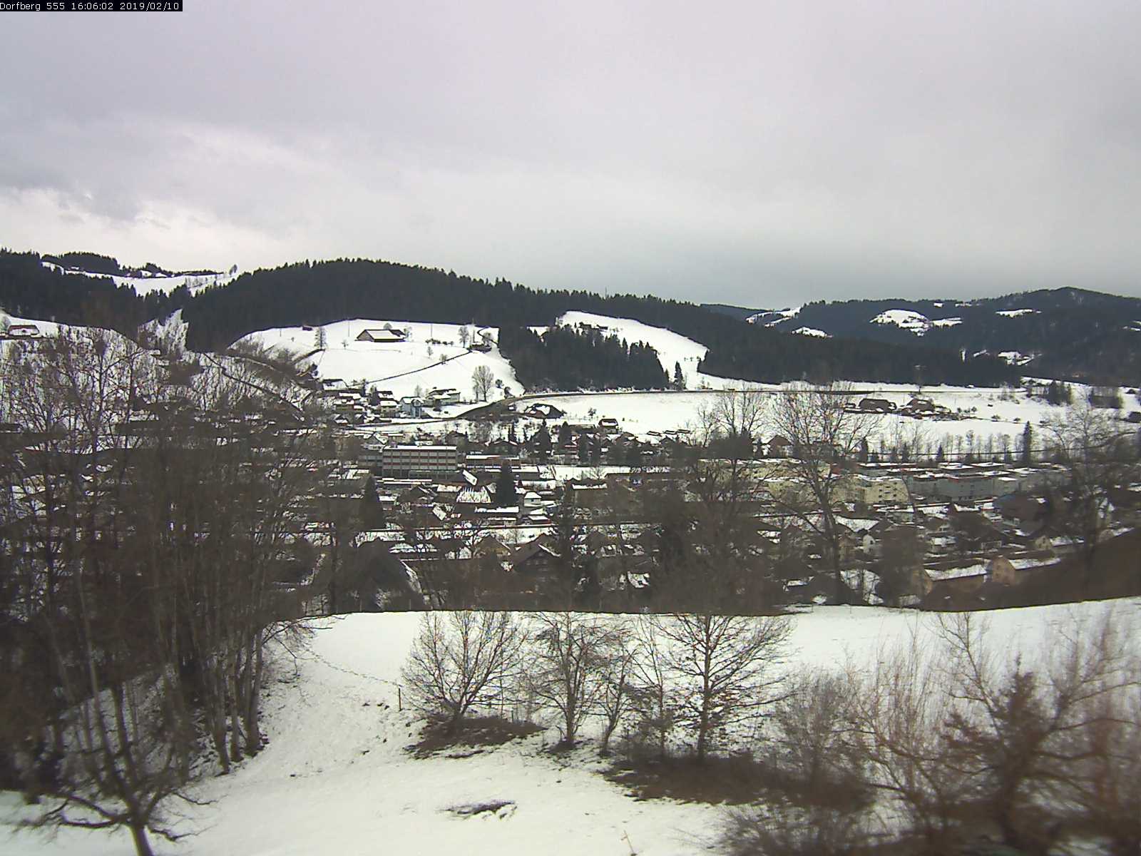 Webcam-Bild: Aussicht vom Dorfberg in Langnau 20190210-160601