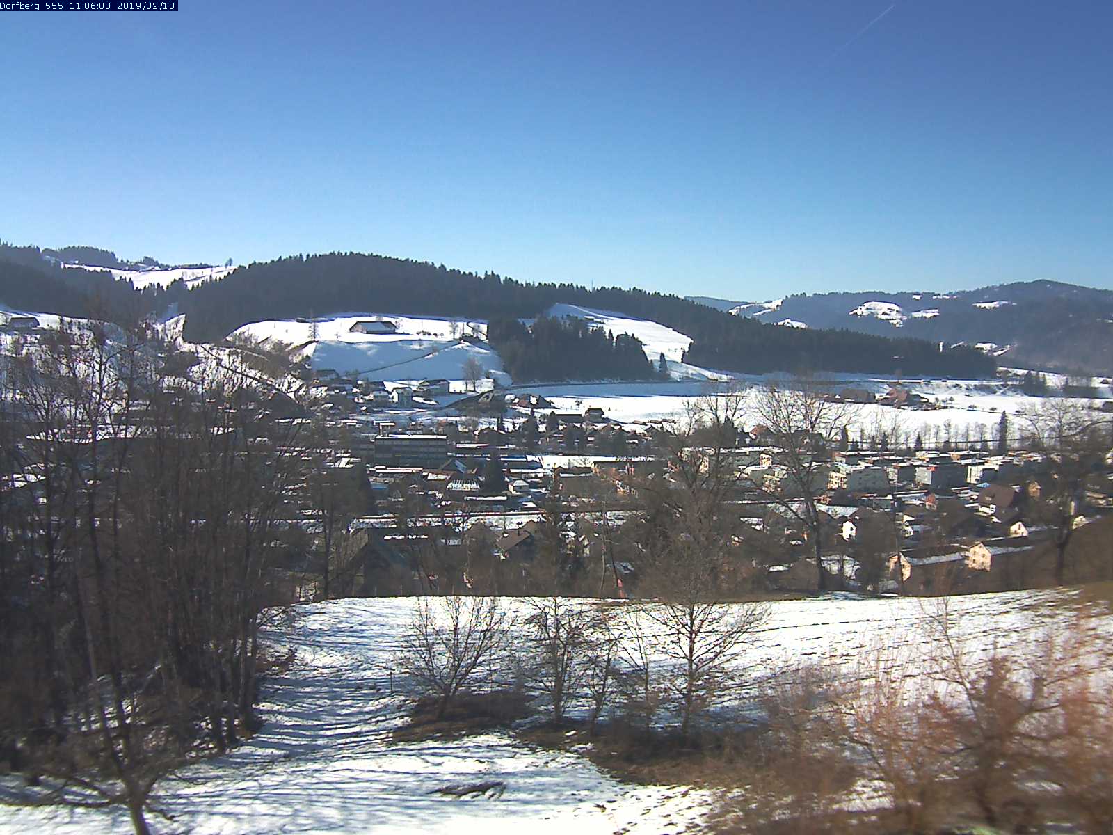 Webcam-Bild: Aussicht vom Dorfberg in Langnau 20190213-110601