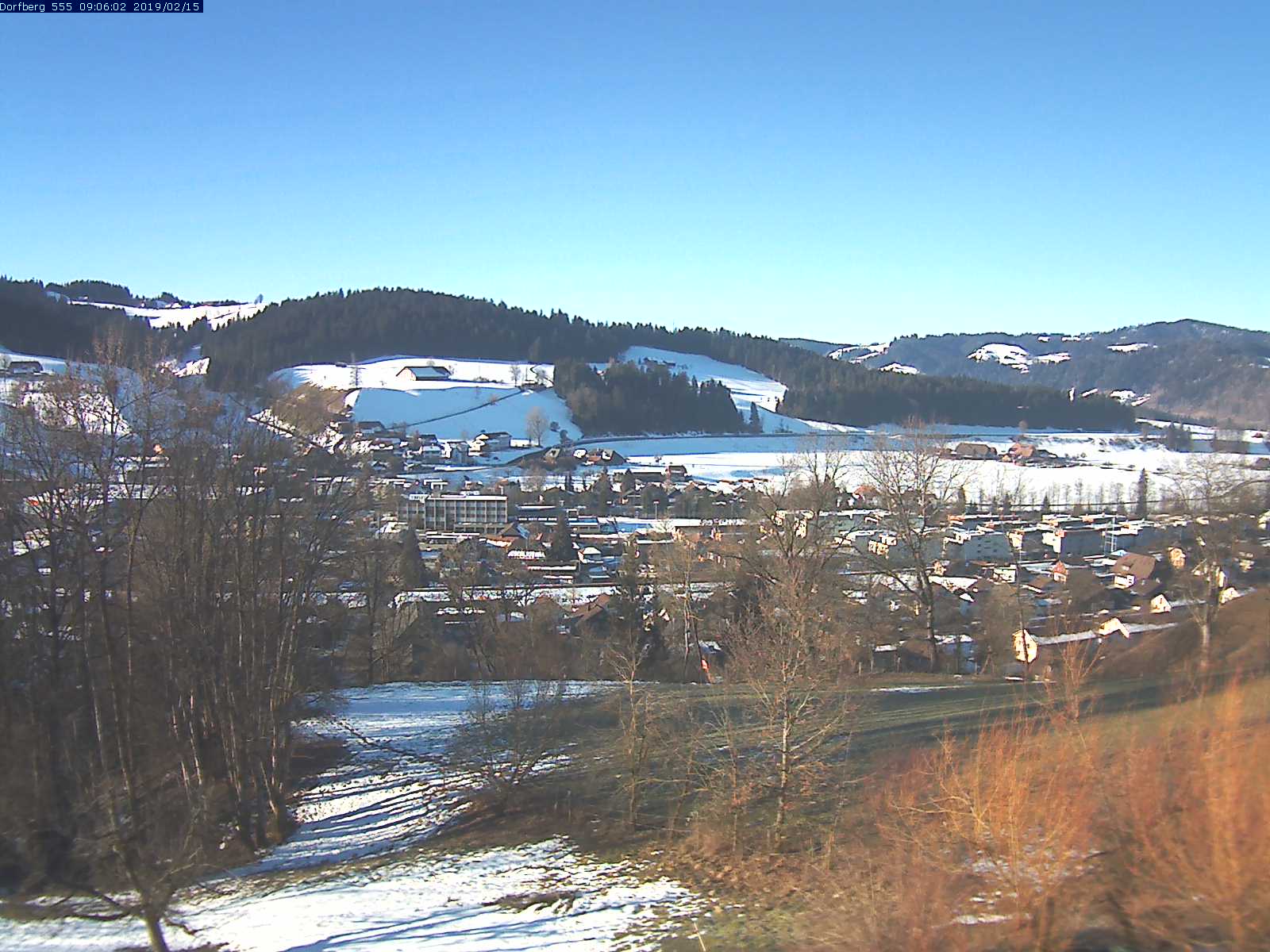 Webcam-Bild: Aussicht vom Dorfberg in Langnau 20190215-090601