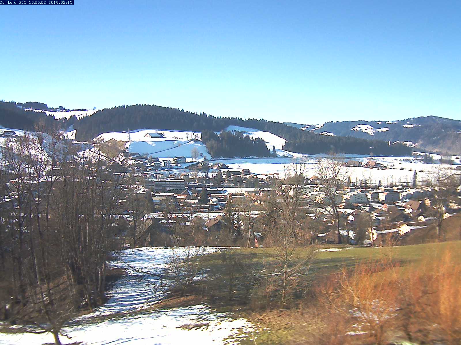 Webcam-Bild: Aussicht vom Dorfberg in Langnau 20190215-100601