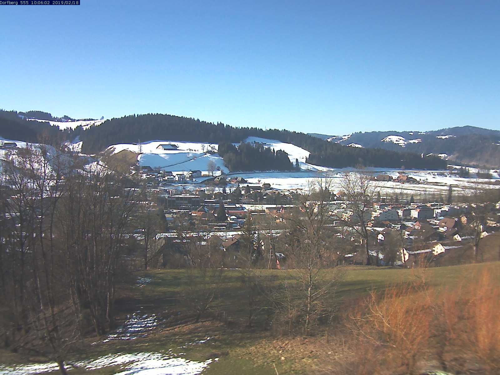 Webcam-Bild: Aussicht vom Dorfberg in Langnau 20190218-100601