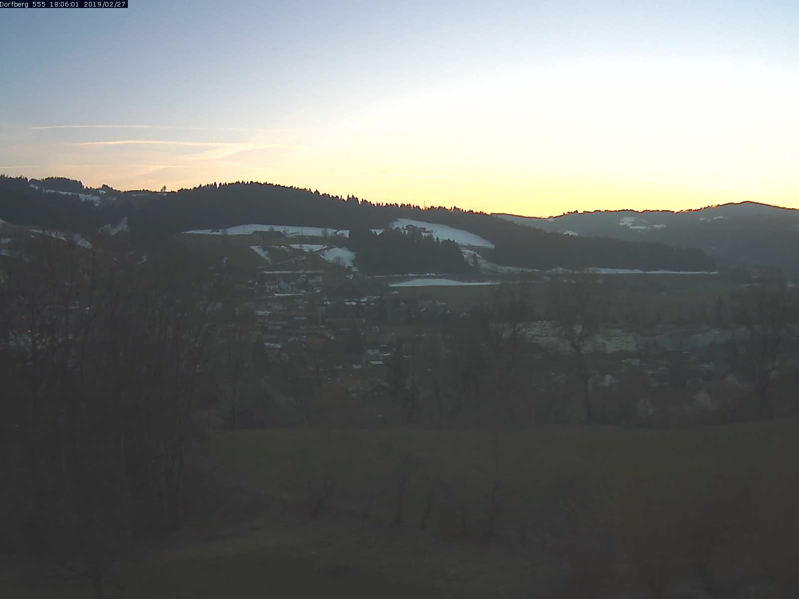 Webcam-Bild: Aussicht vom Dorfberg in Langnau 20190227-180601