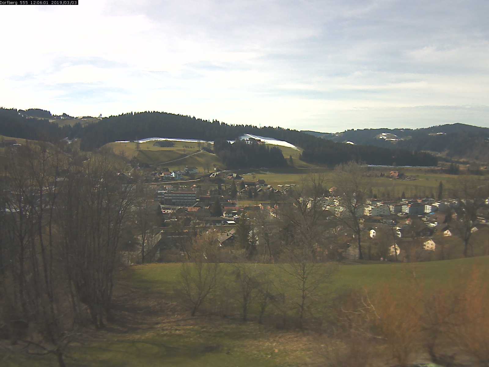 Webcam-Bild: Aussicht vom Dorfberg in Langnau 20190303-120601