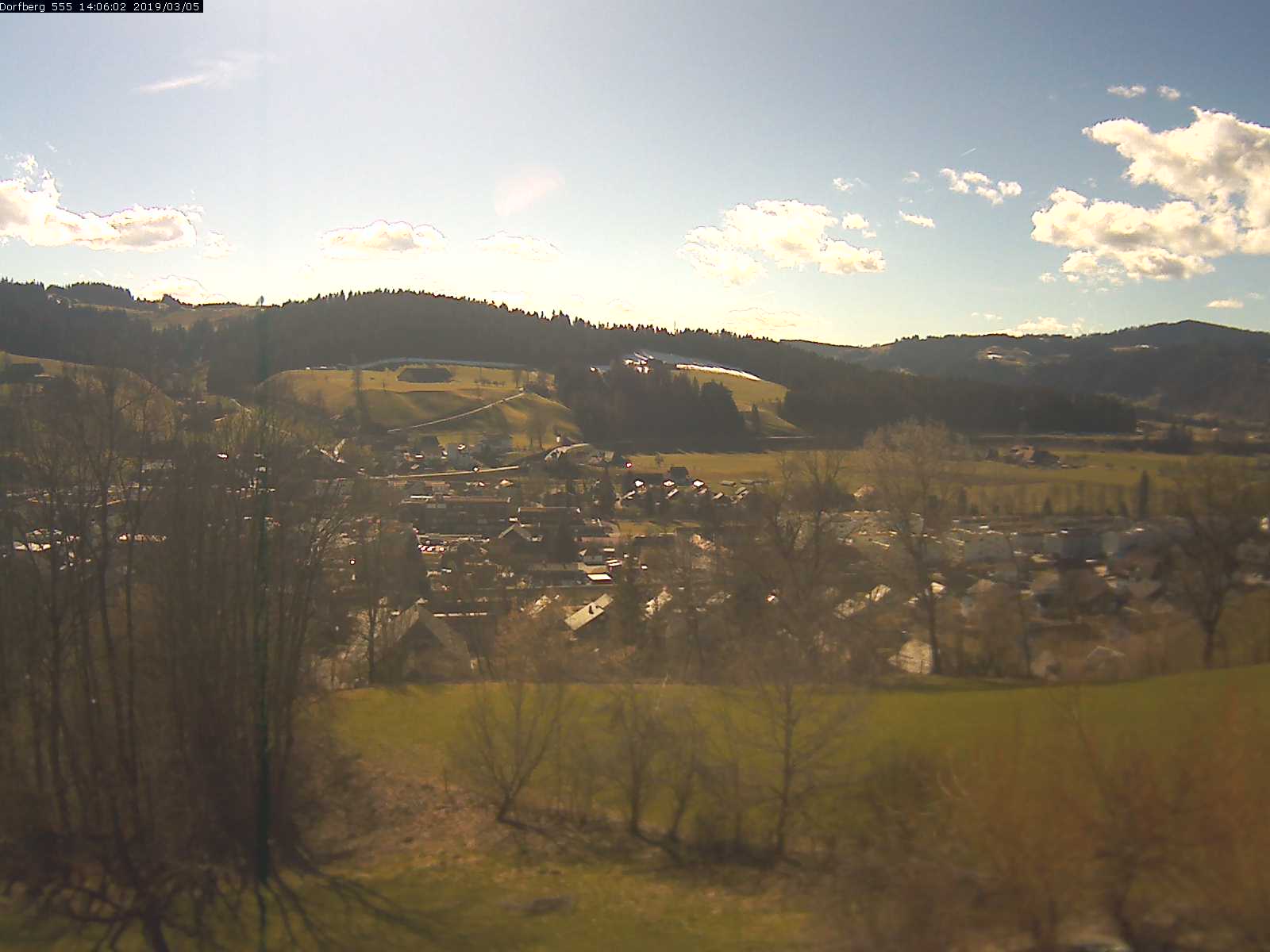 Webcam-Bild: Aussicht vom Dorfberg in Langnau 20190305-140601