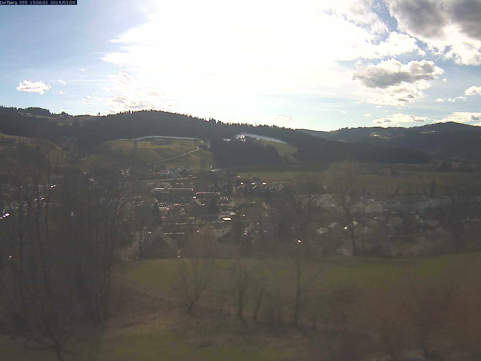 Webcam-Bild: Aussicht vom Dorfberg in Langnau 20190305-150601