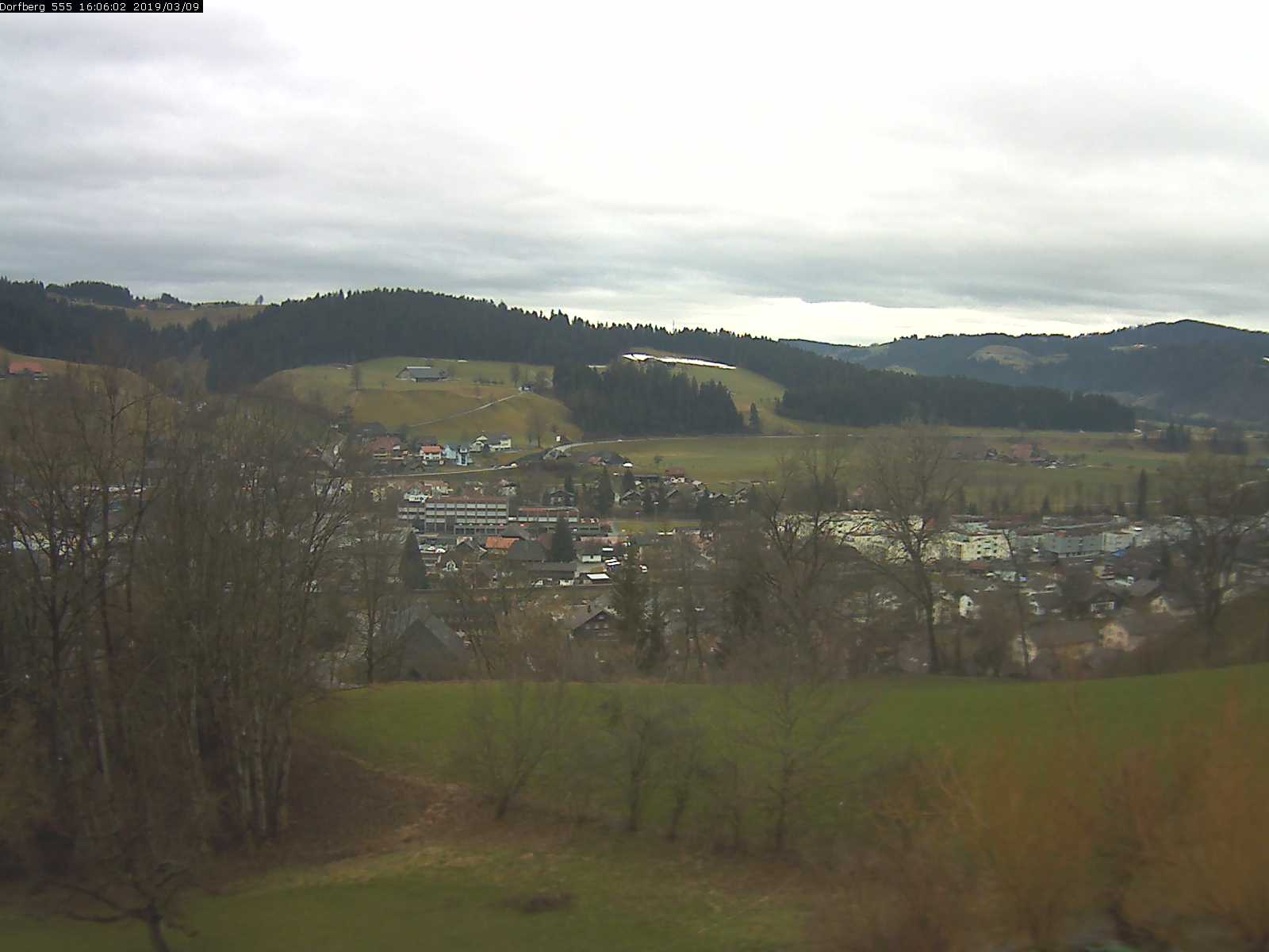 Webcam-Bild: Aussicht vom Dorfberg in Langnau 20190309-160601