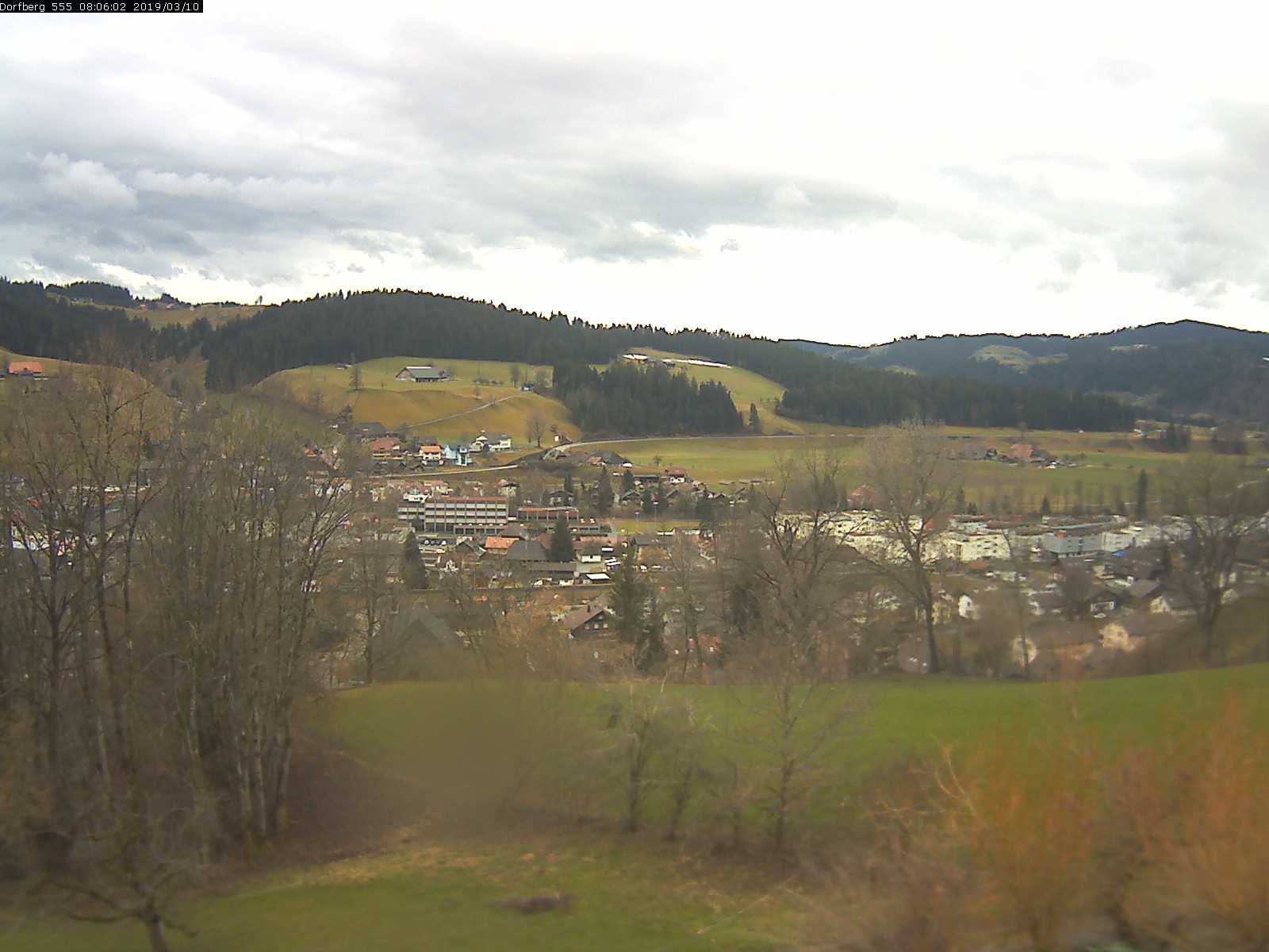 Webcam-Bild: Aussicht vom Dorfberg in Langnau 20190310-080601