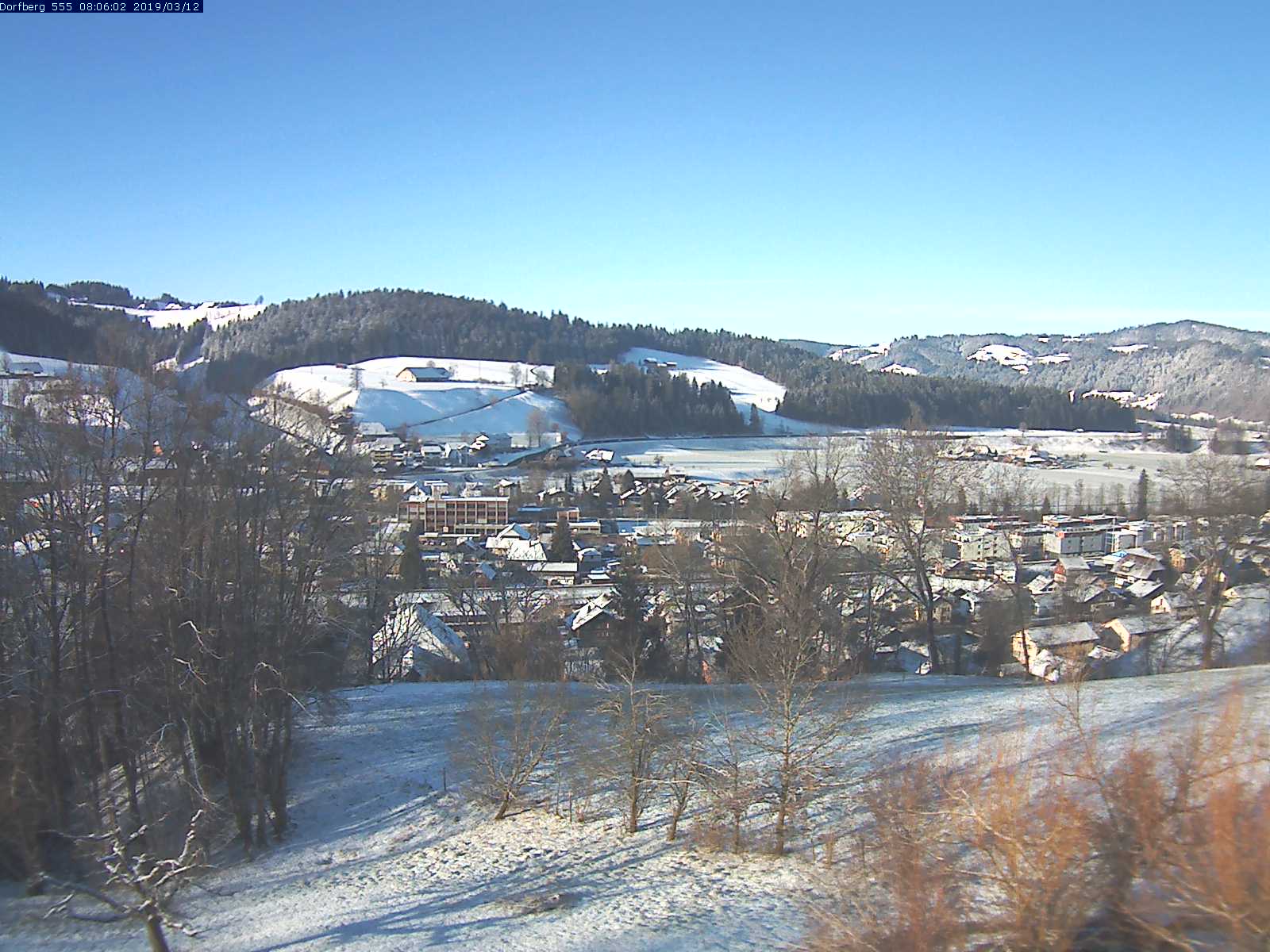 Webcam-Bild: Aussicht vom Dorfberg in Langnau 20190312-080601