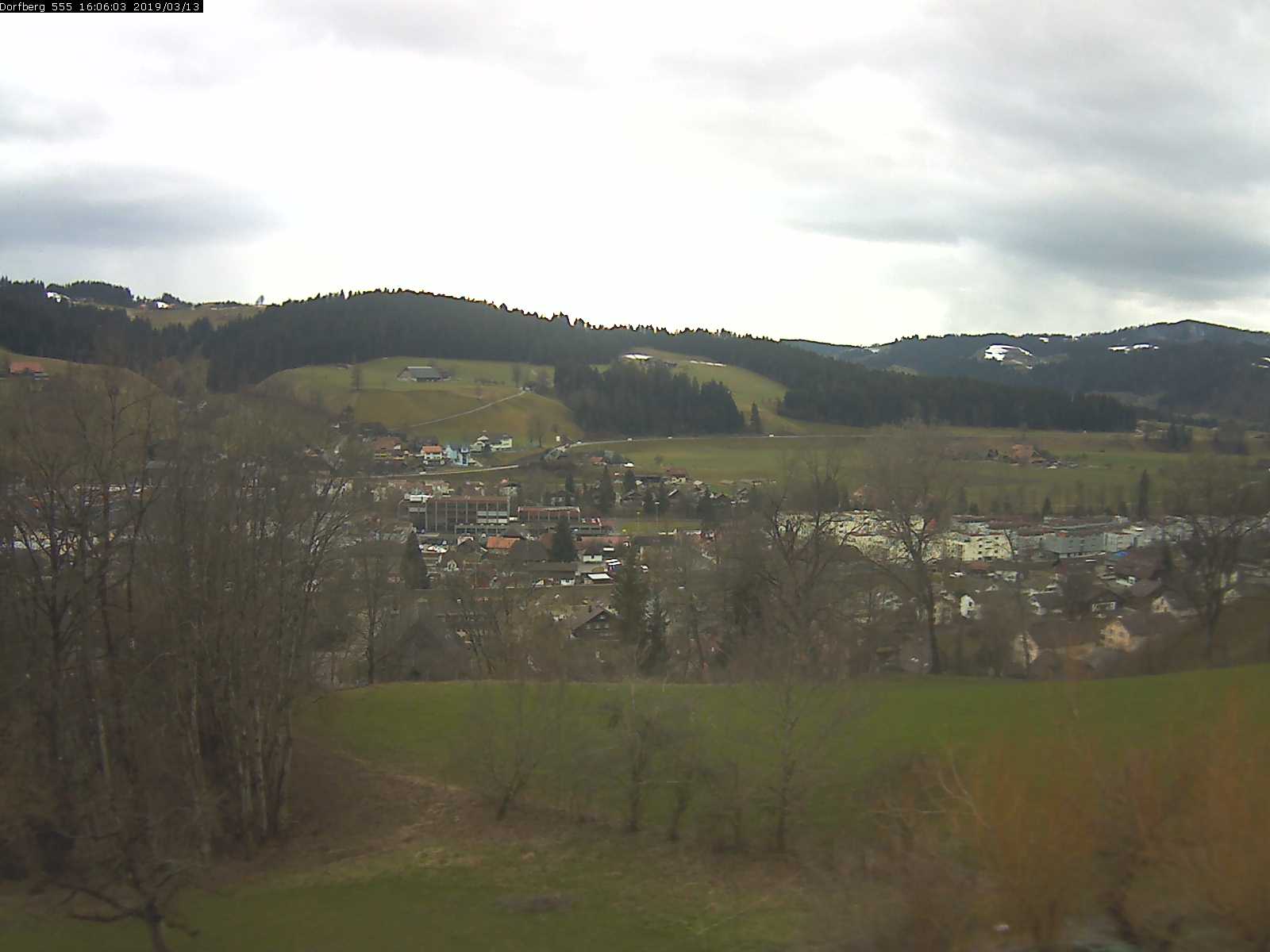 Webcam-Bild: Aussicht vom Dorfberg in Langnau 20190313-160601