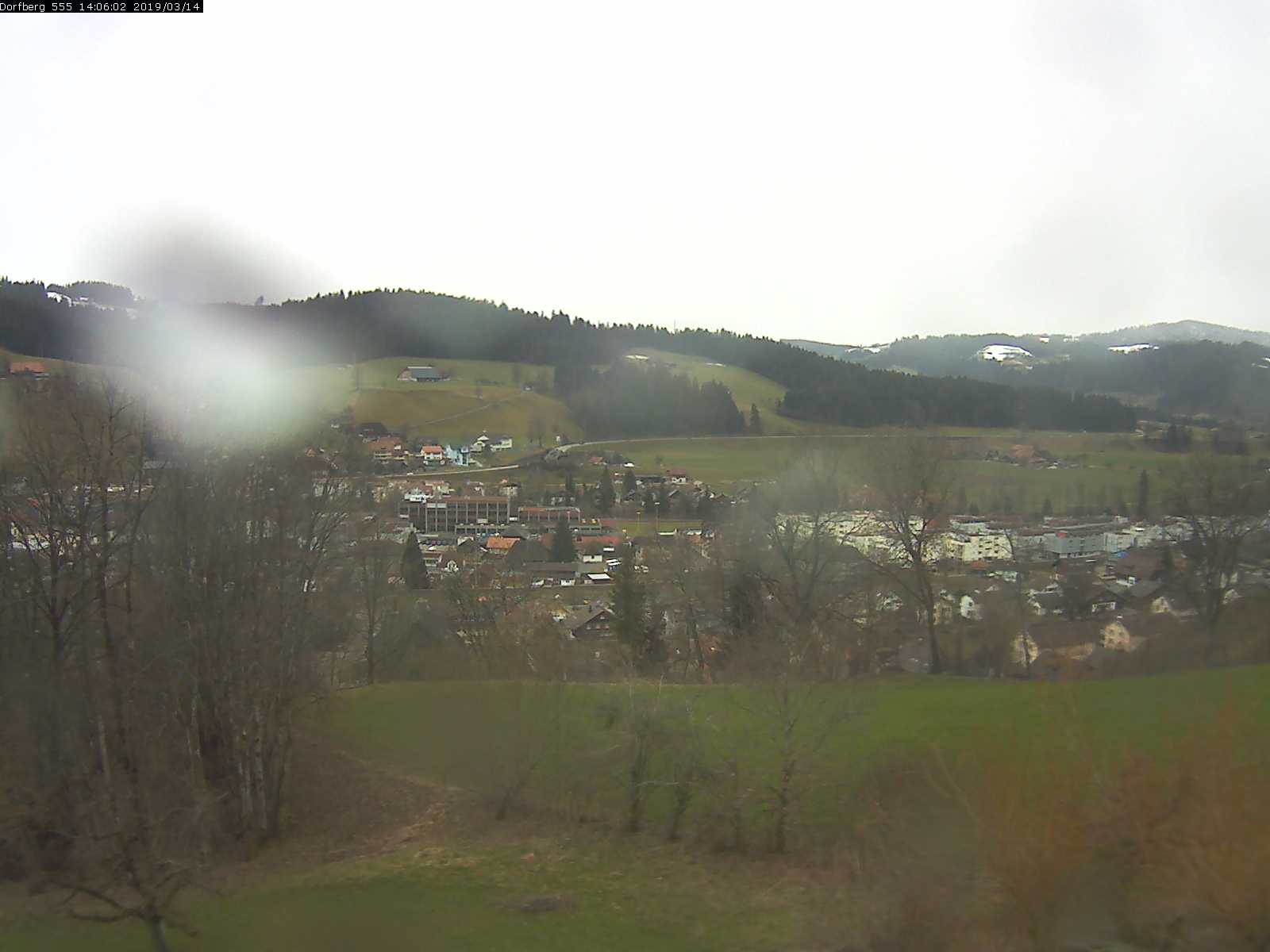 Webcam-Bild: Aussicht vom Dorfberg in Langnau 20190314-140601