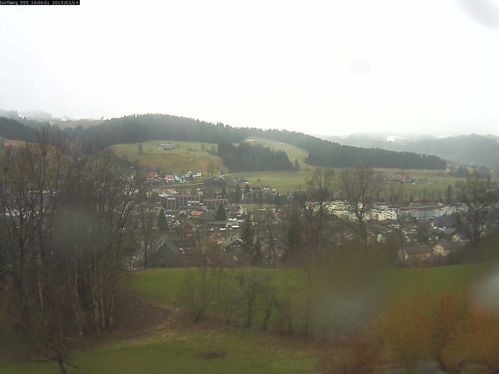 Webcam-Bild: Aussicht vom Dorfberg in Langnau 20190314-160601