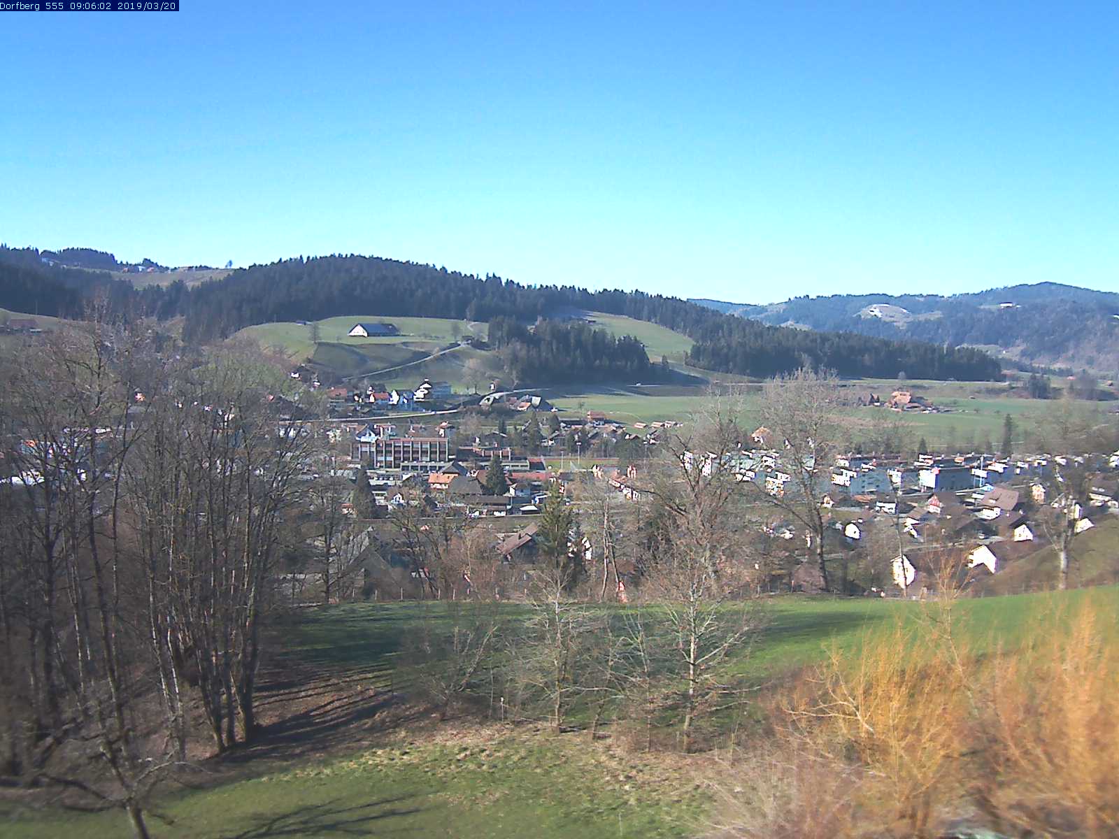 Webcam-Bild: Aussicht vom Dorfberg in Langnau 20190320-090601