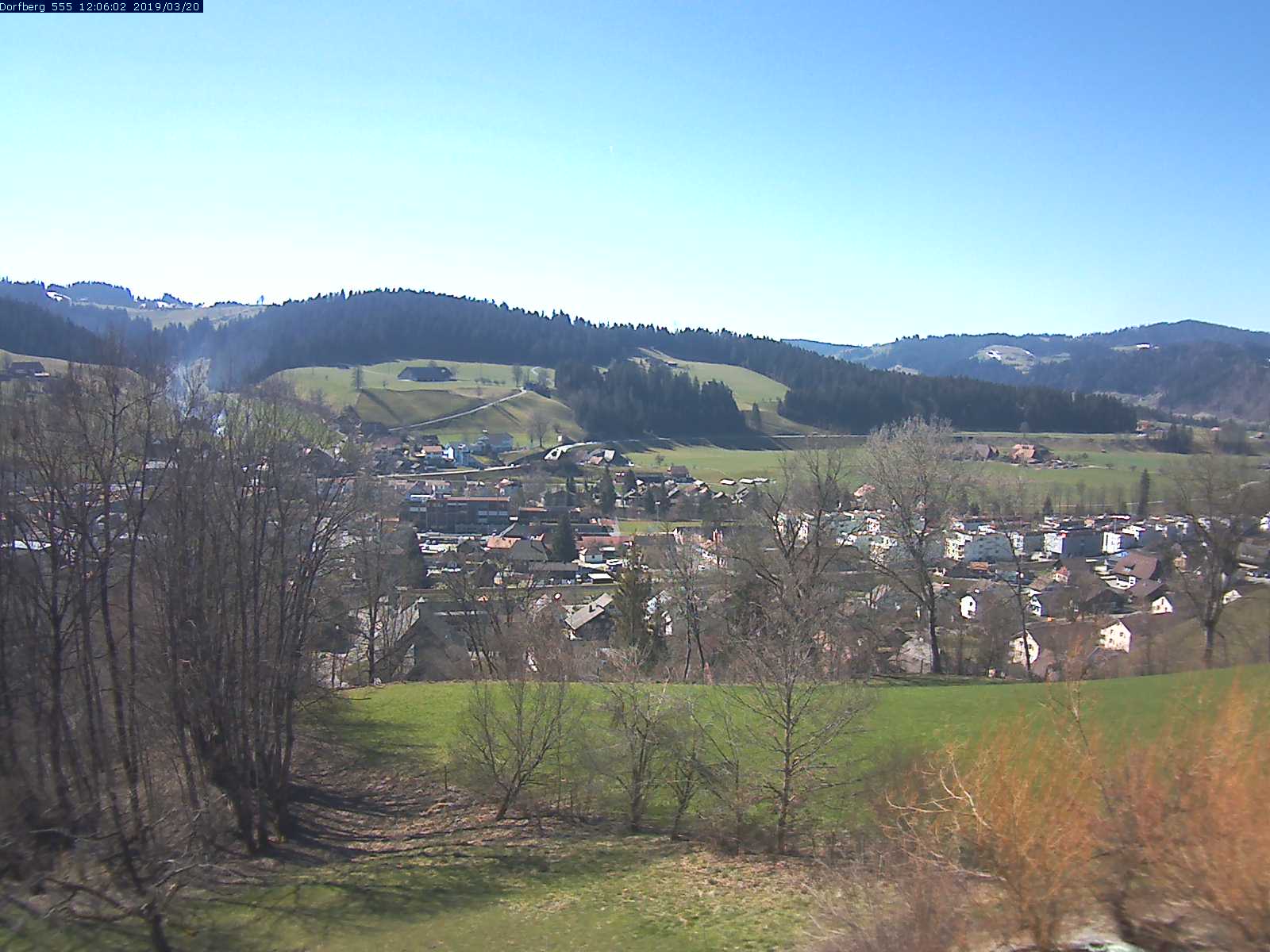 Webcam-Bild: Aussicht vom Dorfberg in Langnau 20190320-120601