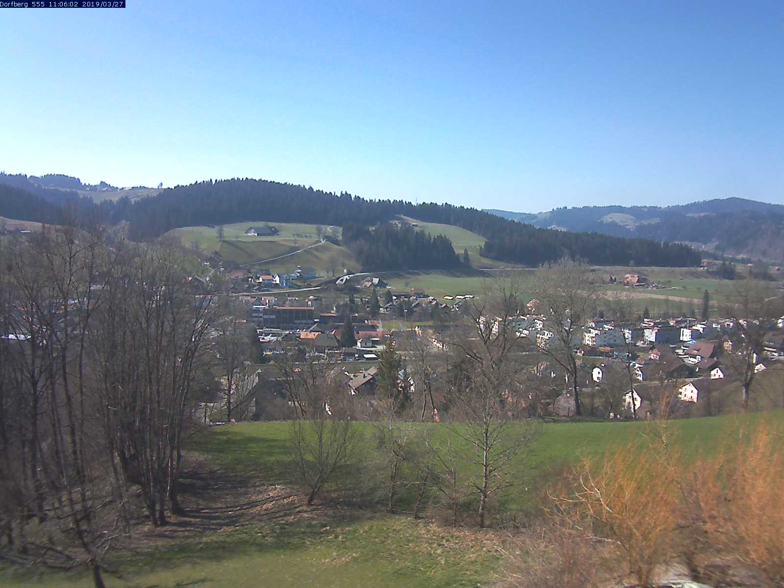 Webcam-Bild: Aussicht vom Dorfberg in Langnau 20190327-110601