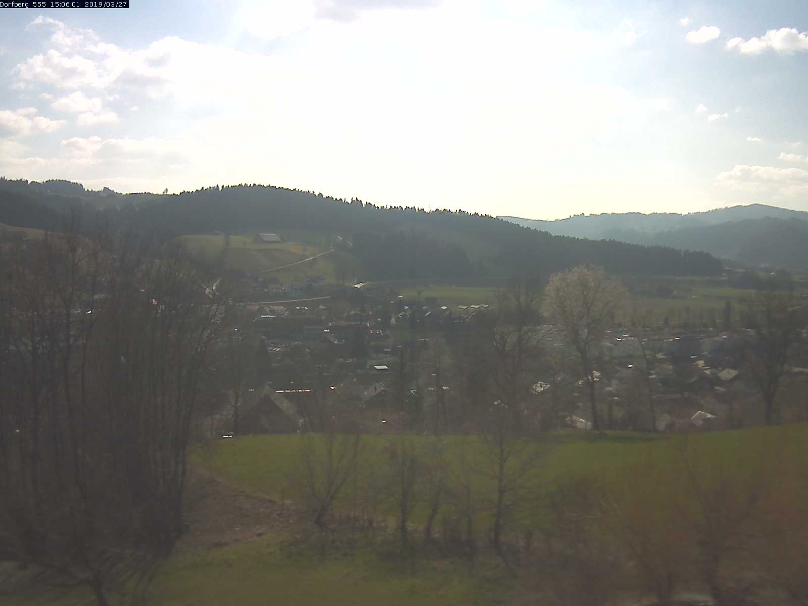 Webcam-Bild: Aussicht vom Dorfberg in Langnau 20190327-150601