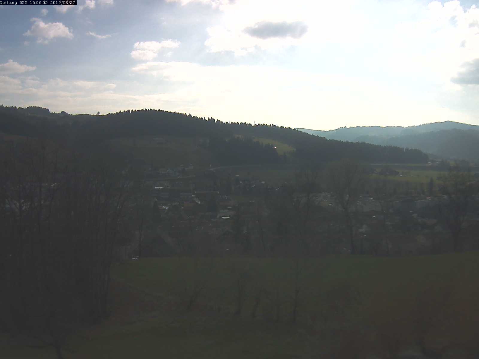 Webcam-Bild: Aussicht vom Dorfberg in Langnau 20190327-160601