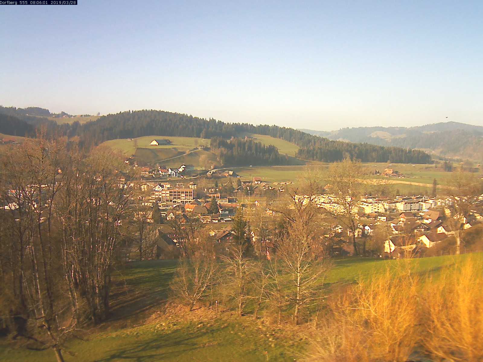 Webcam-Bild: Aussicht vom Dorfberg in Langnau 20190328-080601