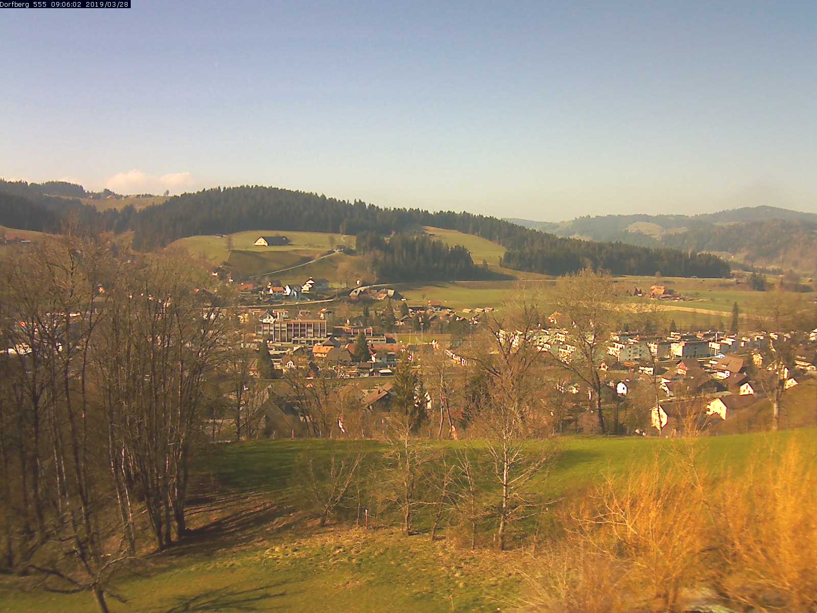 Webcam-Bild: Aussicht vom Dorfberg in Langnau 20190328-090601