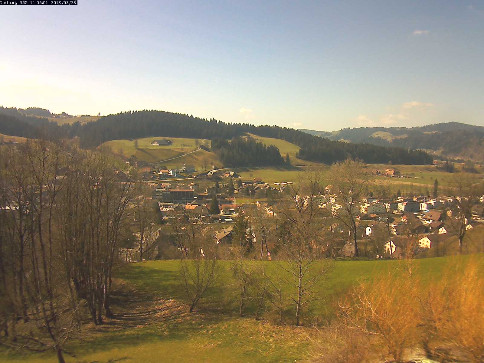 Webcam-Bild: Aussicht vom Dorfberg in Langnau 20190328-110601
