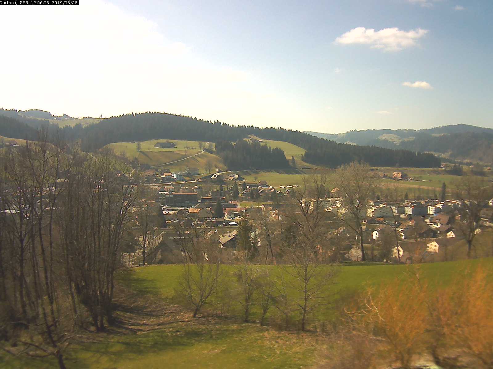 Webcam-Bild: Aussicht vom Dorfberg in Langnau 20190328-120601