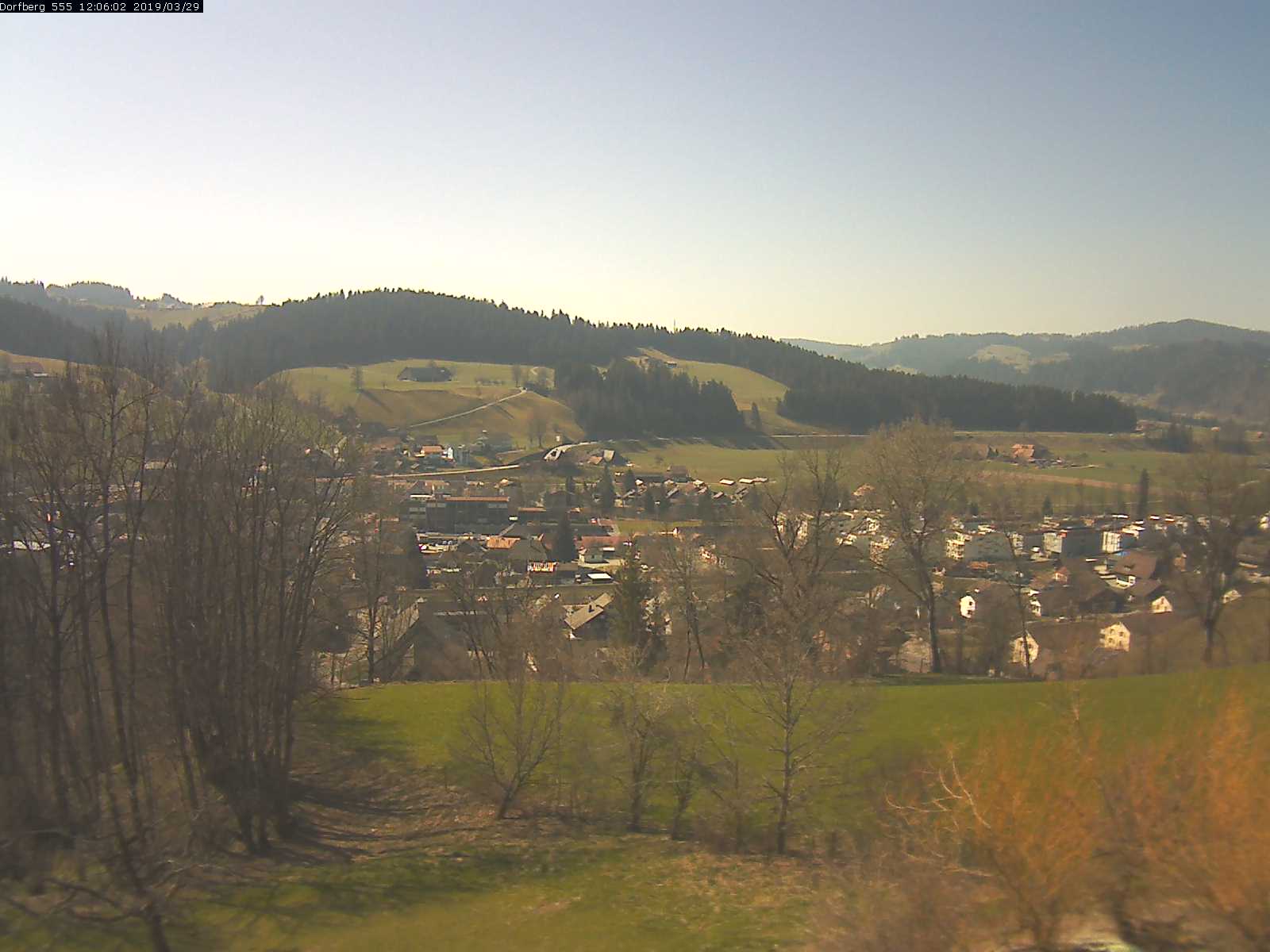 Webcam-Bild: Aussicht vom Dorfberg in Langnau 20190329-120601