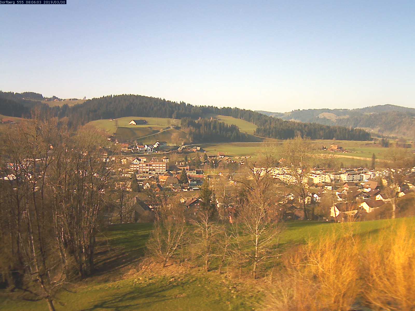 Webcam-Bild: Aussicht vom Dorfberg in Langnau 20190330-080601
