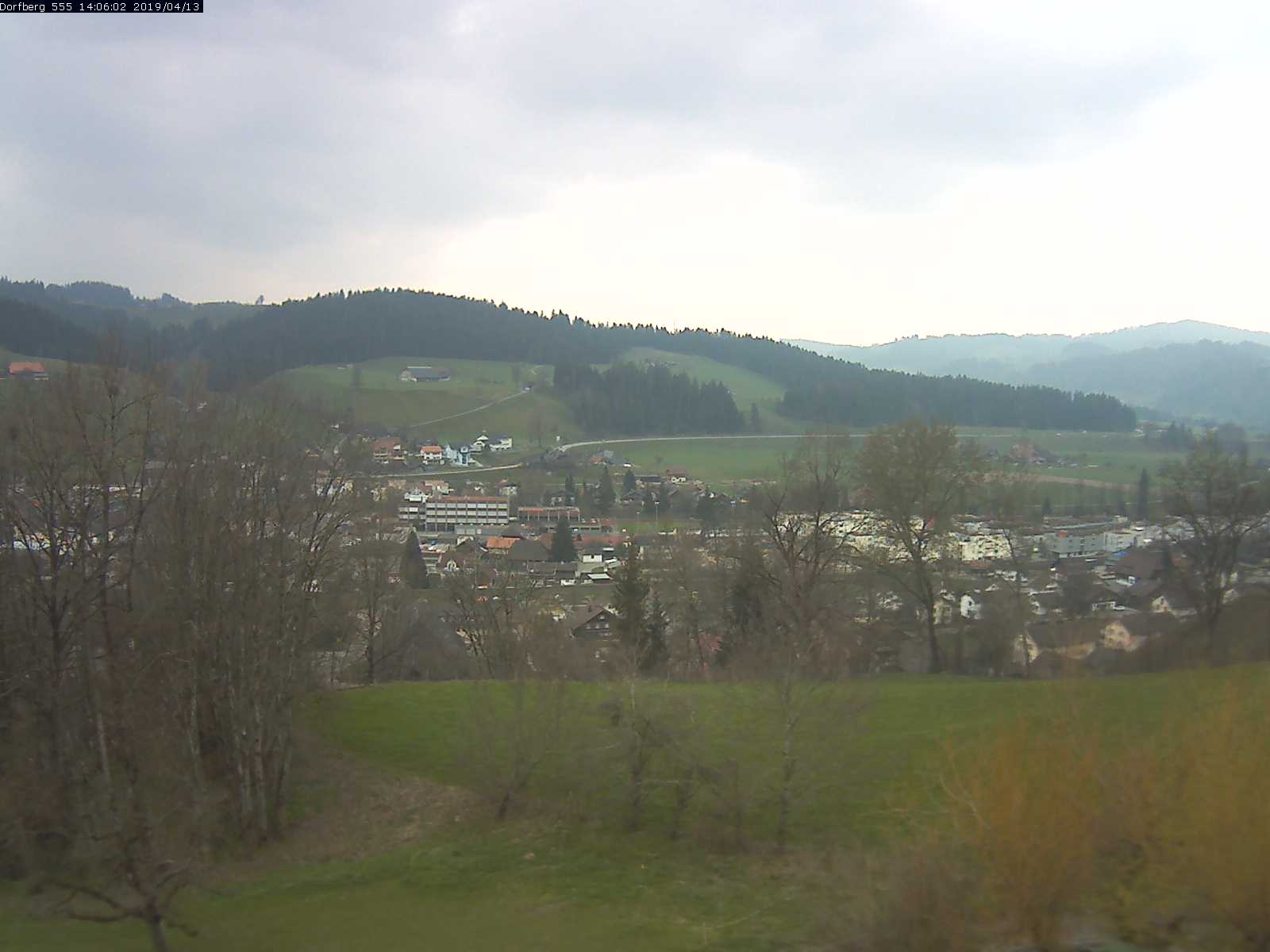 Webcam-Bild: Aussicht vom Dorfberg in Langnau 20190413-140601