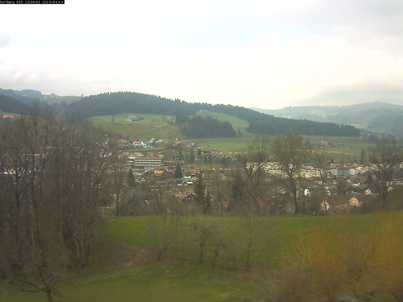 Webcam-Bild: Aussicht vom Dorfberg in Langnau 20190414-100601