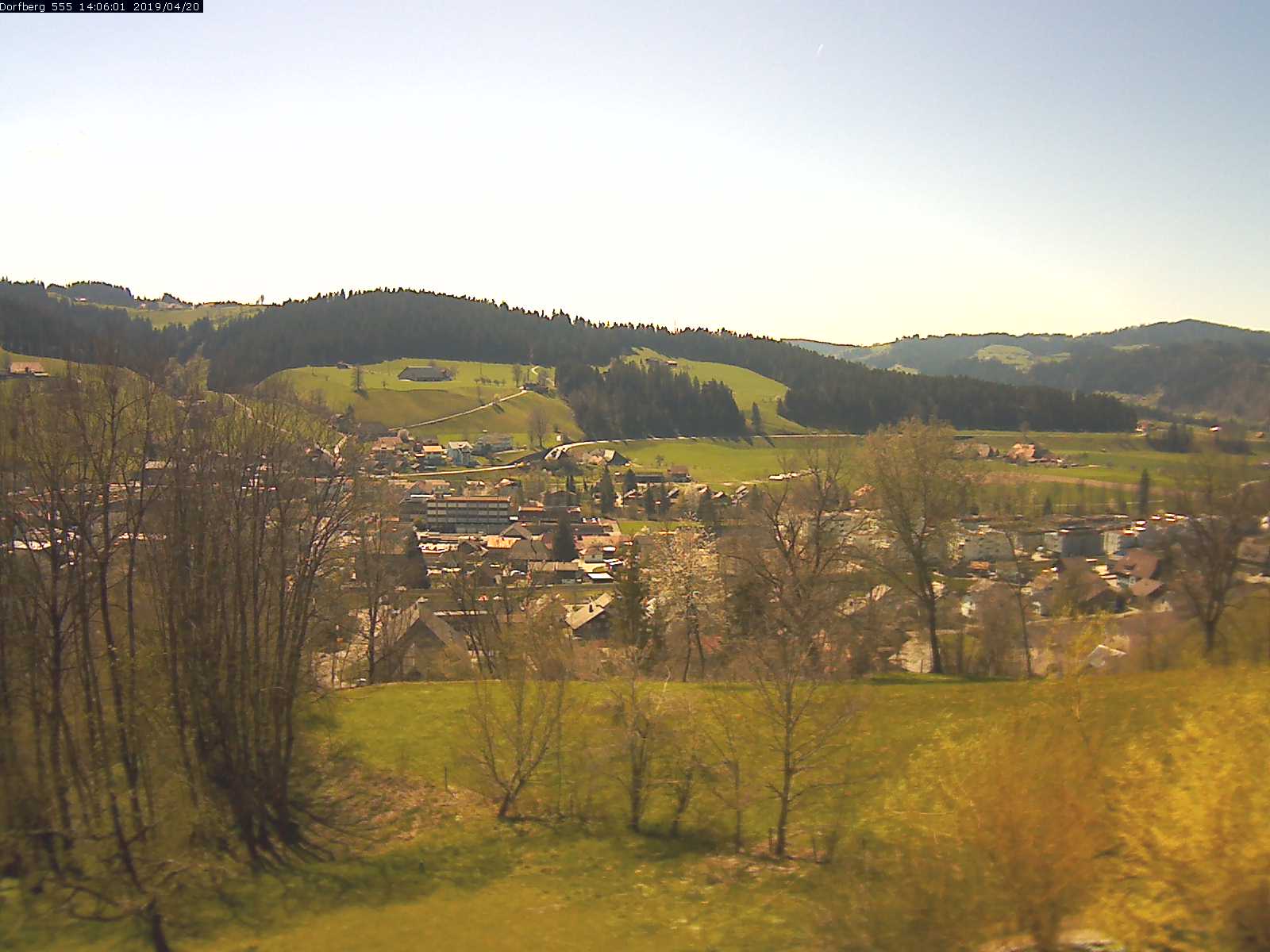 Webcam-Bild: Aussicht vom Dorfberg in Langnau 20190420-140601