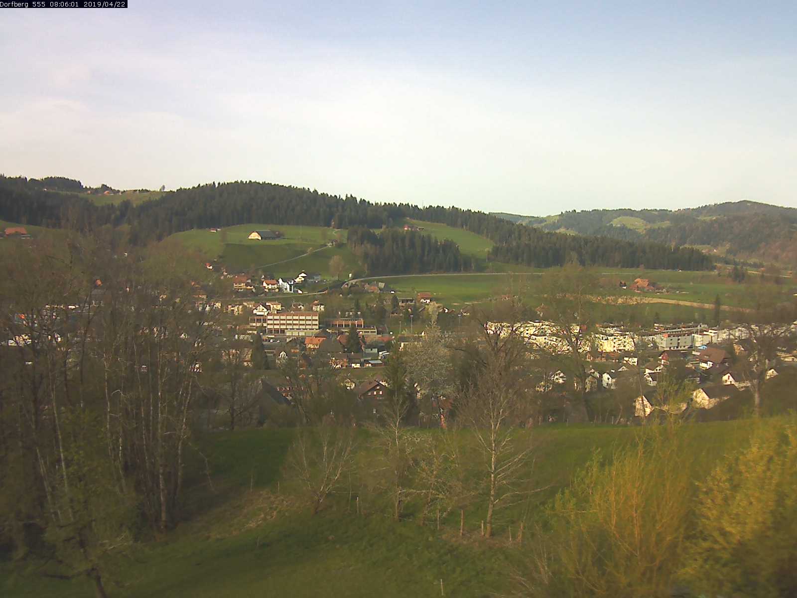 Webcam-Bild: Aussicht vom Dorfberg in Langnau 20190422-080601