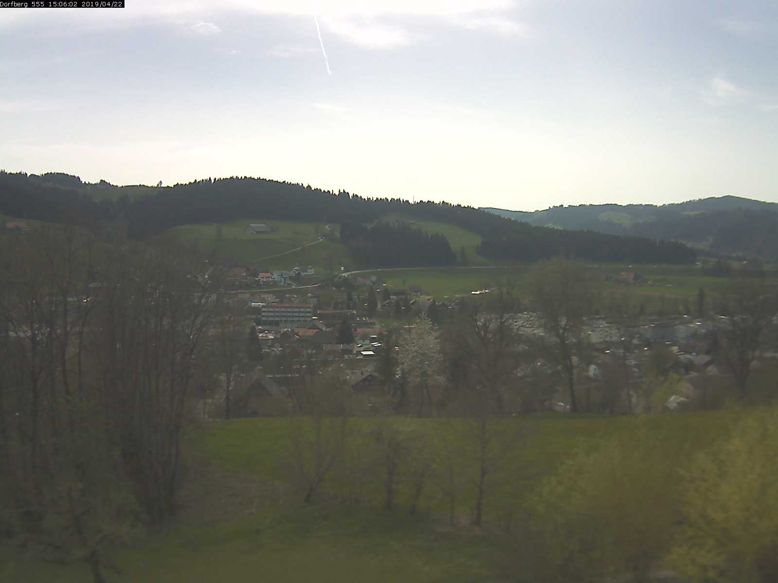 Webcam-Bild: Aussicht vom Dorfberg in Langnau 20190422-150601