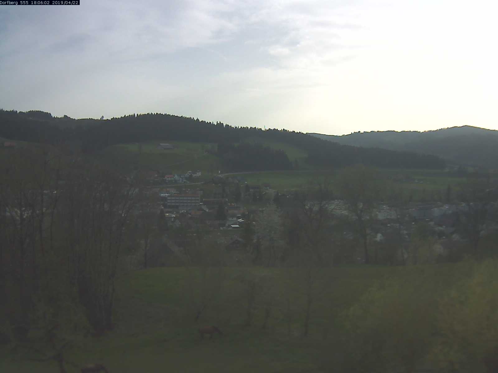 Webcam-Bild: Aussicht vom Dorfberg in Langnau 20190422-180601