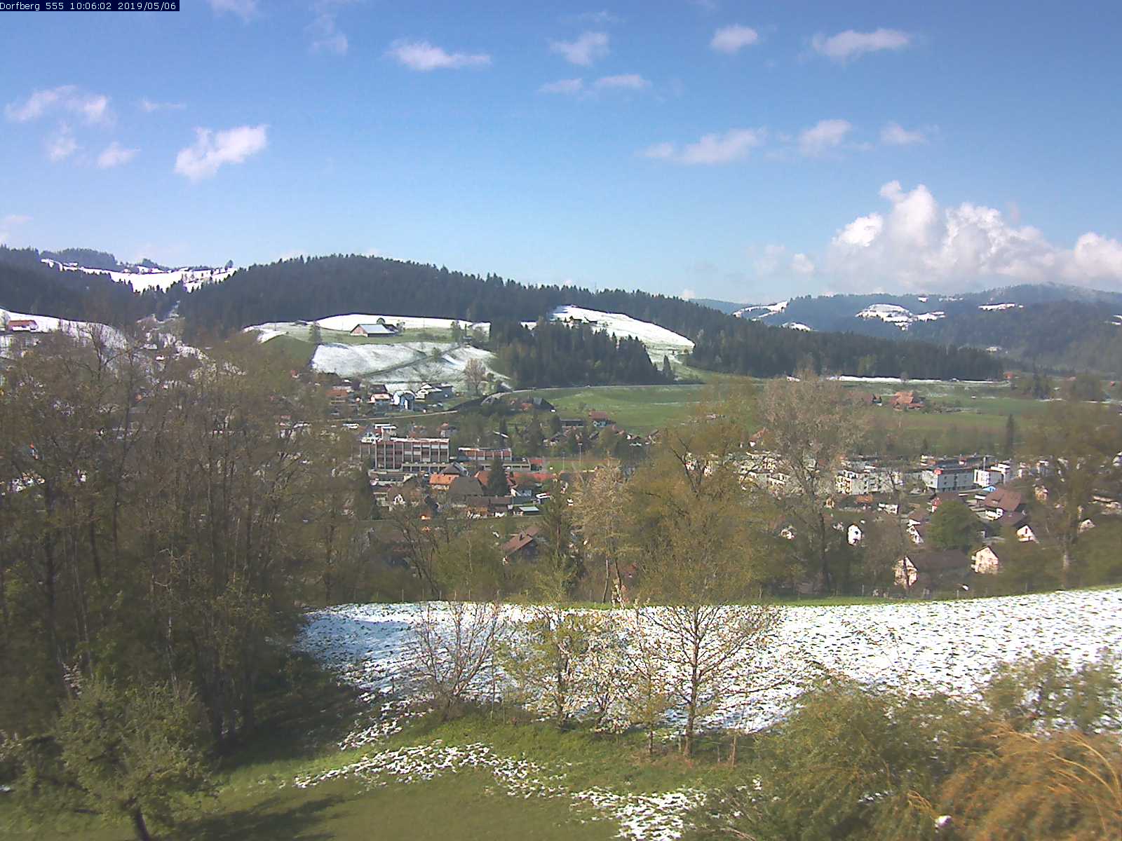 Webcam-Bild: Aussicht vom Dorfberg in Langnau 20190506-100601