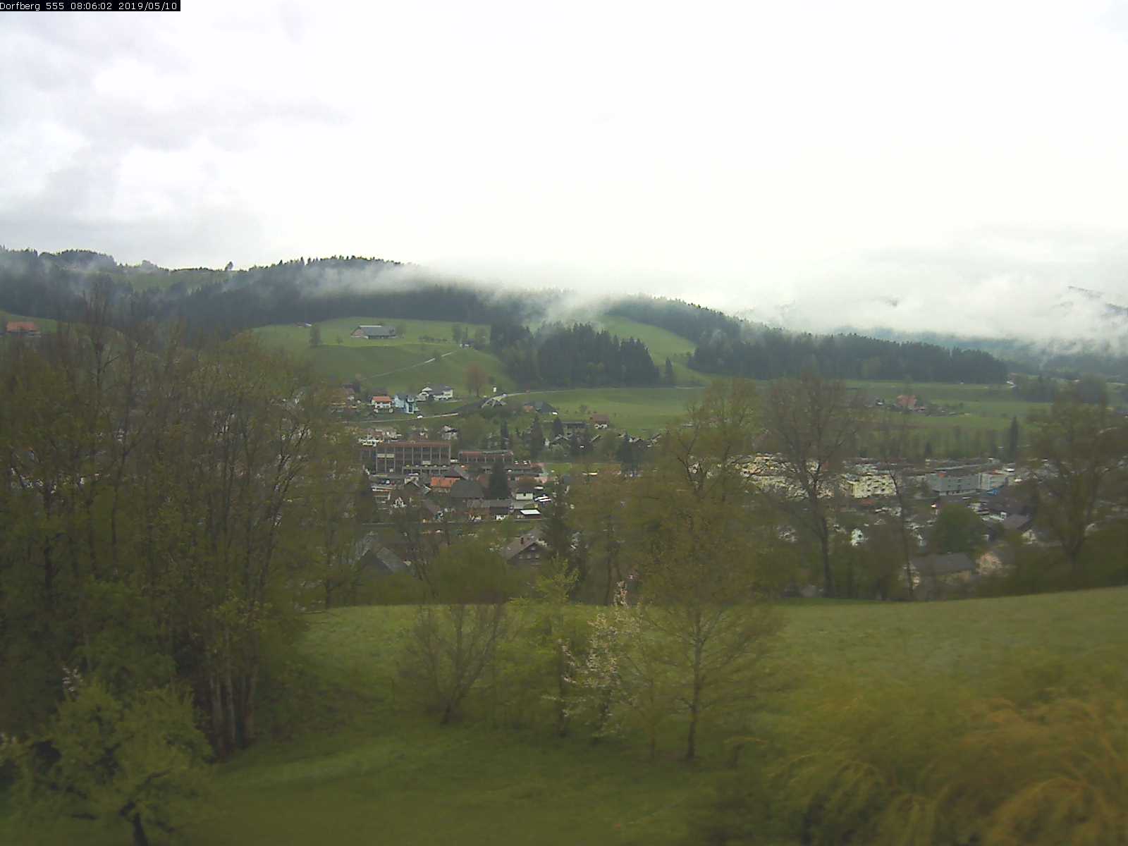 Webcam-Bild: Aussicht vom Dorfberg in Langnau 20190510-080601