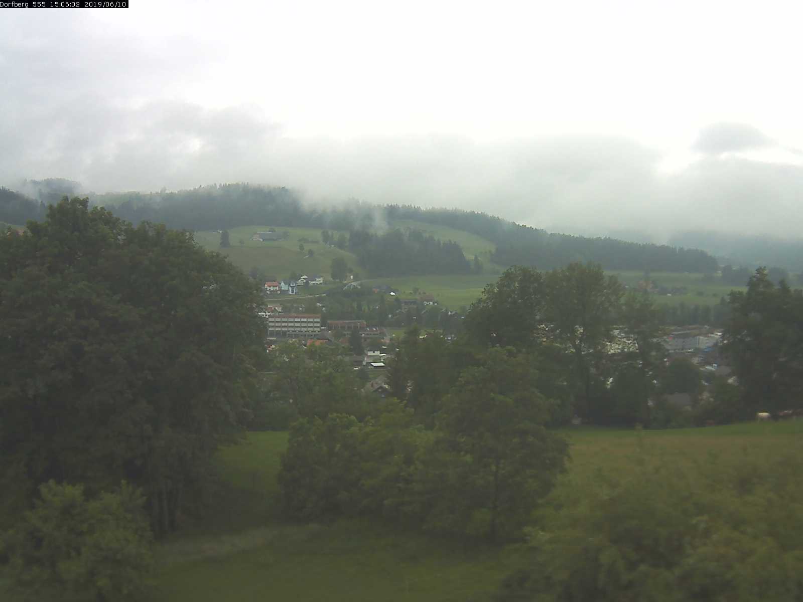 Webcam-Bild: Aussicht vom Dorfberg in Langnau 20190610-150601