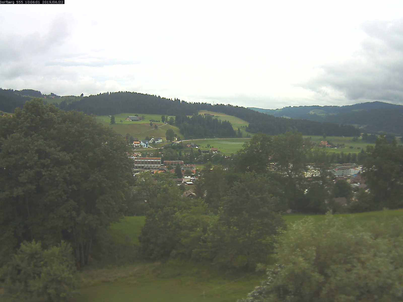 Webcam-Bild: Aussicht vom Dorfberg in Langnau 20190622-100601