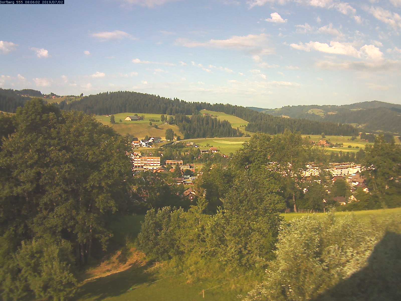 Webcam-Bild: Aussicht vom Dorfberg in Langnau 20190702-080601