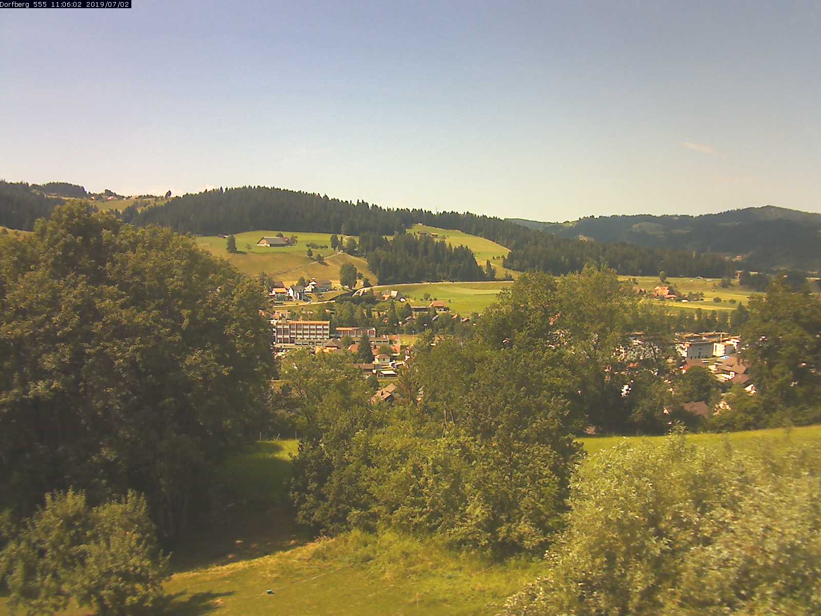 Webcam-Bild: Aussicht vom Dorfberg in Langnau 20190702-110601